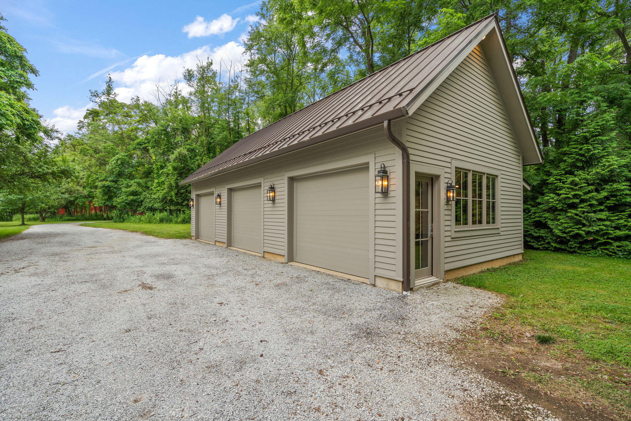 126 W 625 N, Valparaiso, IN 46385; Image #47