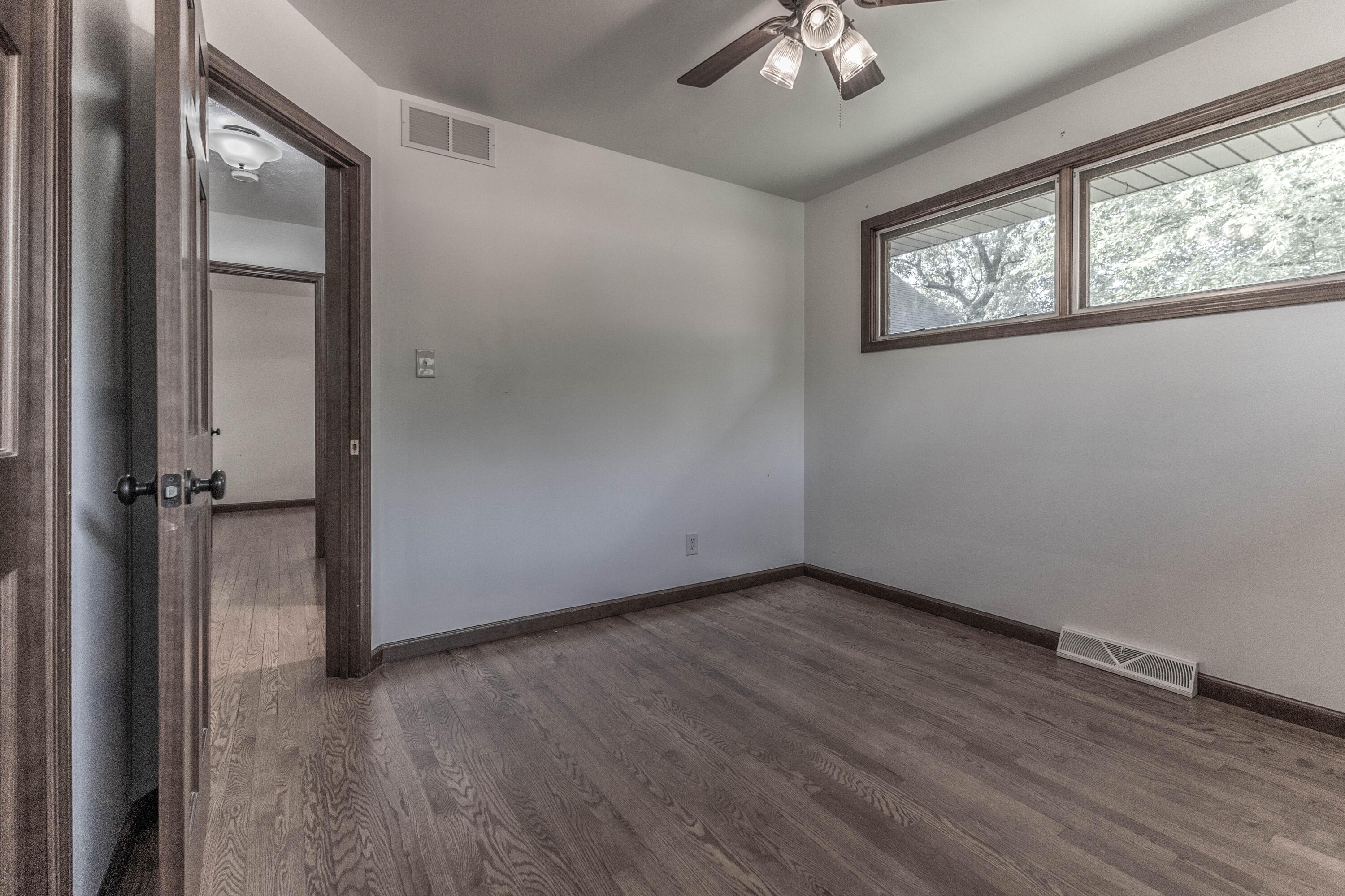 8223 Maple Avenue, Gary, IN 46403; Image #22