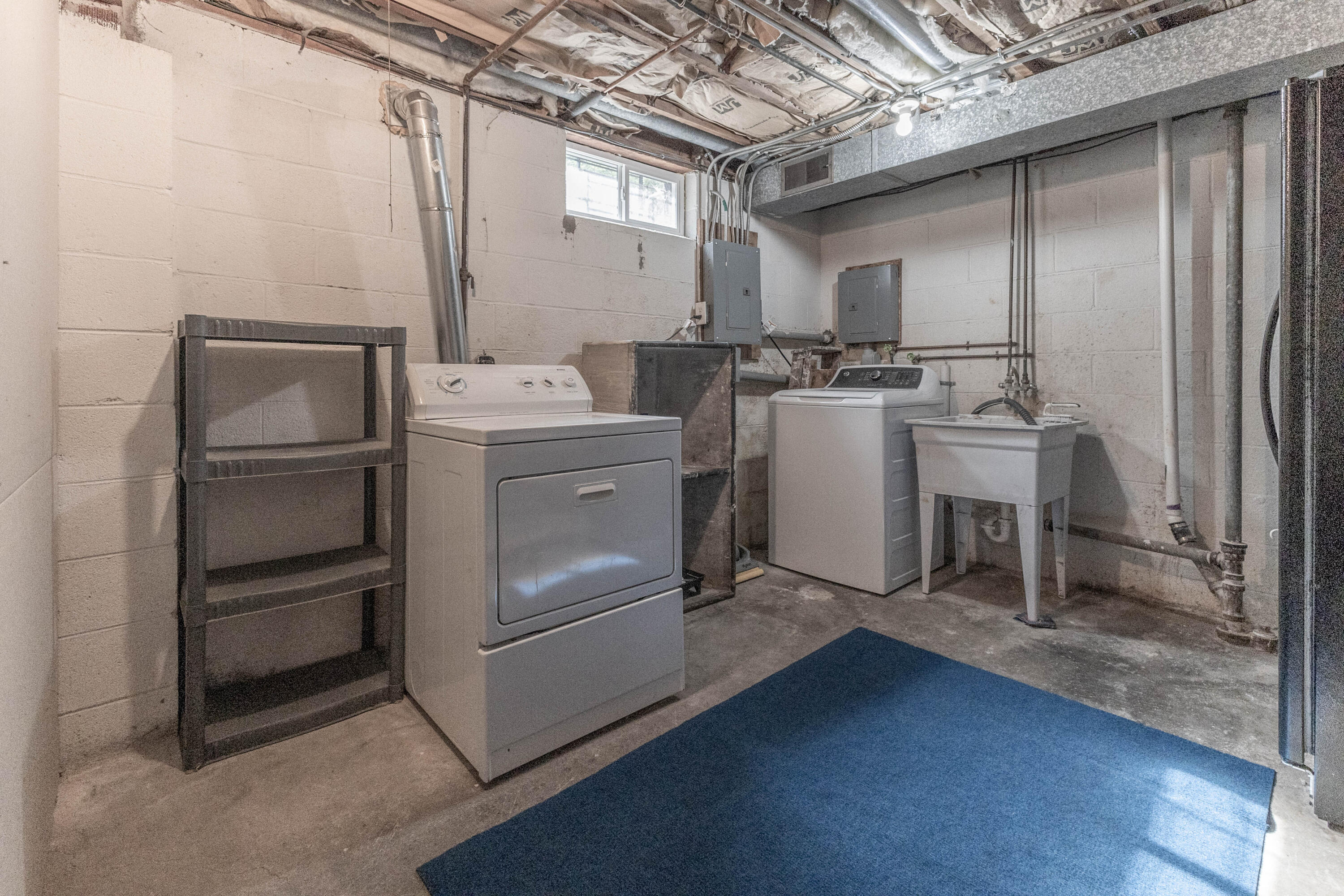 8223 Maple Avenue, Gary, IN 46403; Image #35