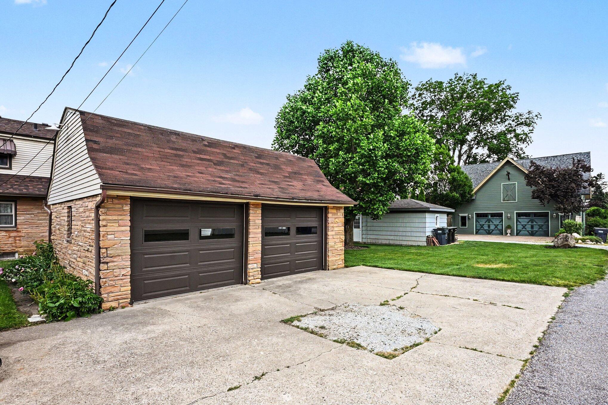 222 W Michigan Street, New Carlisle, IN 46552; Image #27