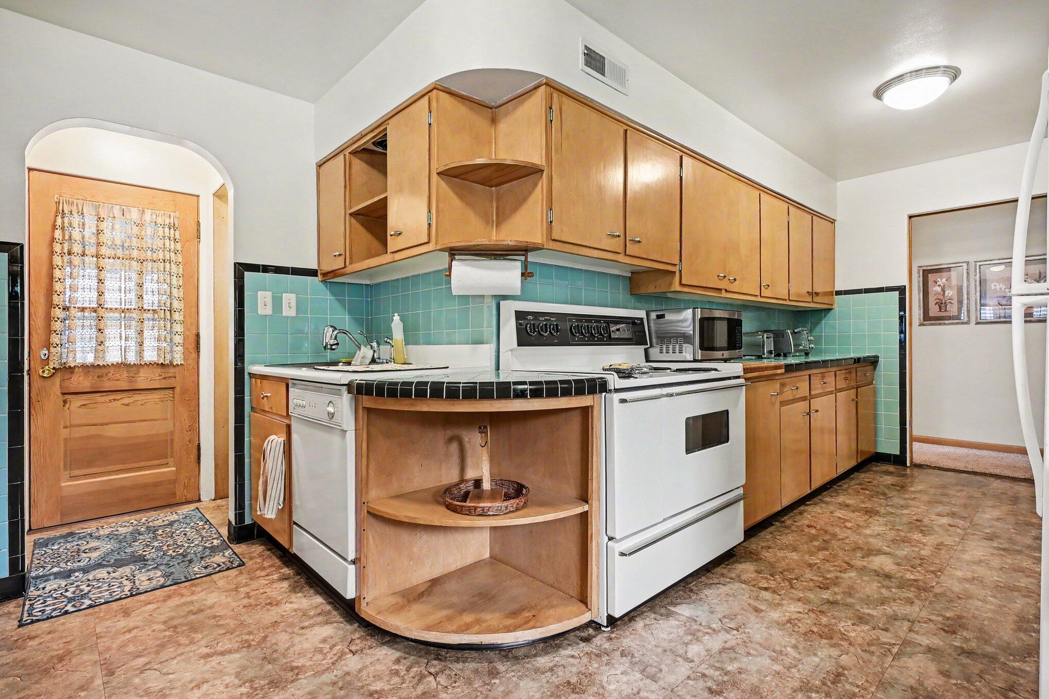 222 W Michigan Street, New Carlisle, IN 46552; Image #7