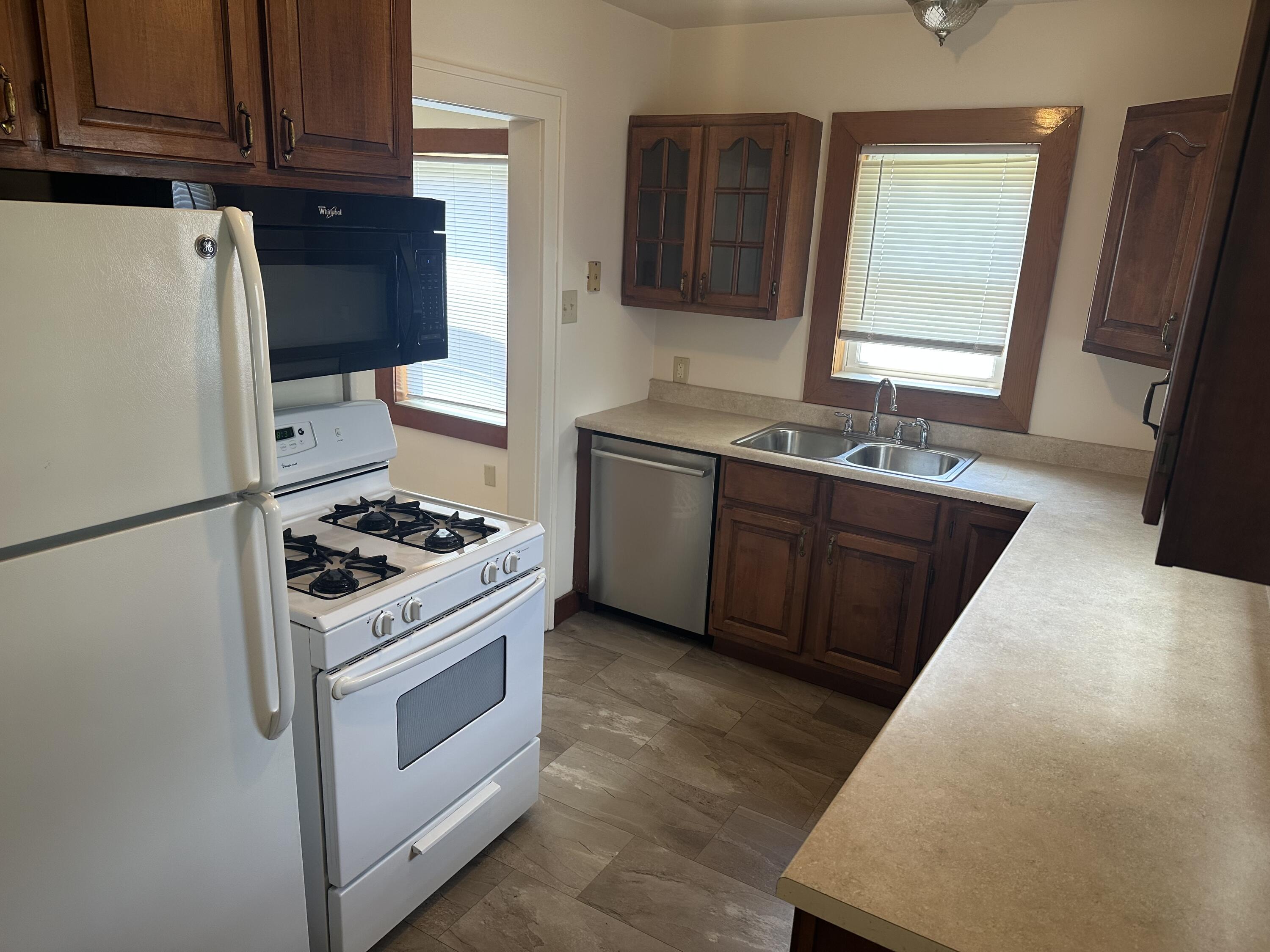 128 Grace Street, Michigan City, IN 46360; Image #11