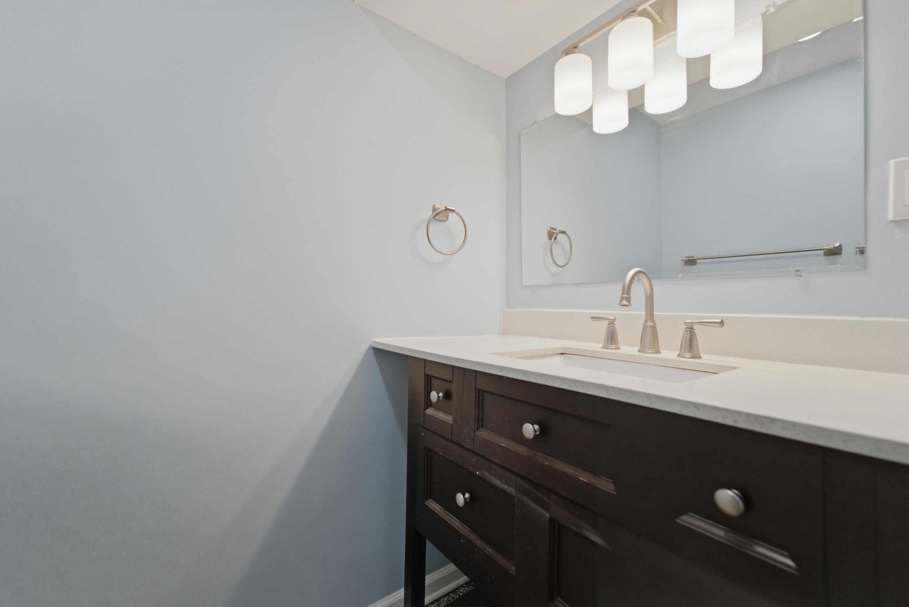 10302 N 493 E, DeMotte, IN 46310; Image #31