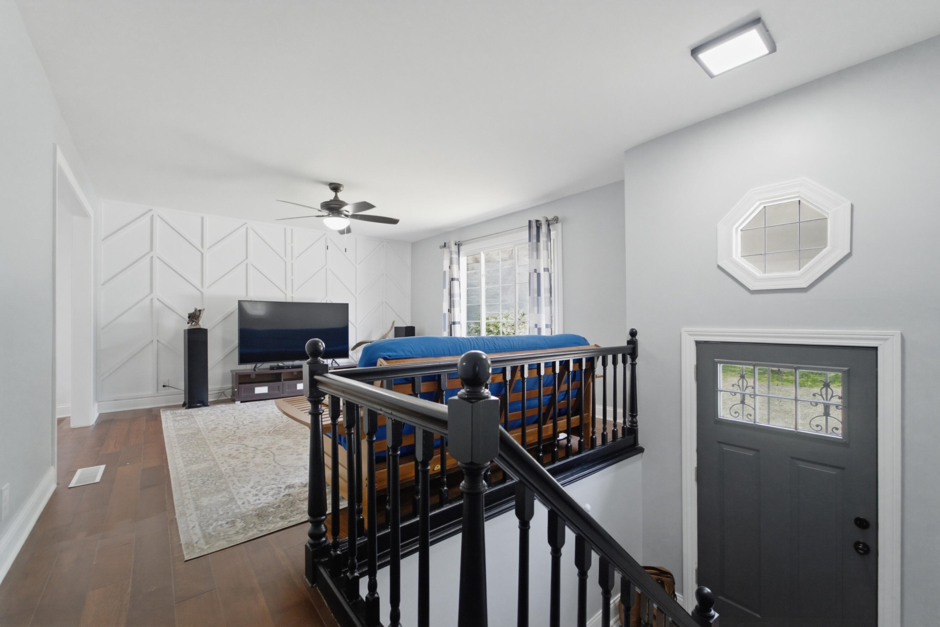 10302 N 493 E, DeMotte, IN 46310; Image #7