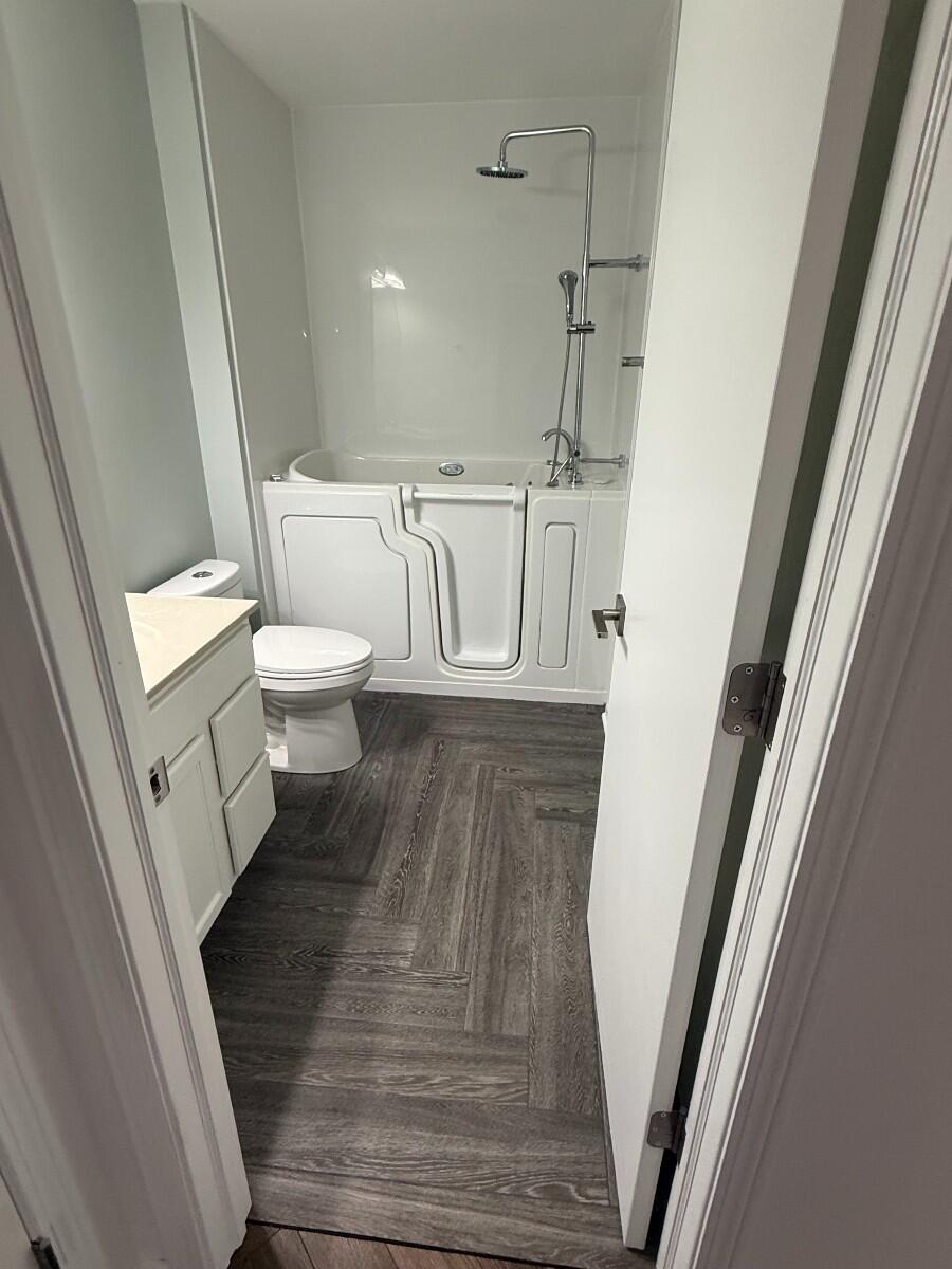 6418 Grosbeak Court, Hobart, IN 46342; Image #13