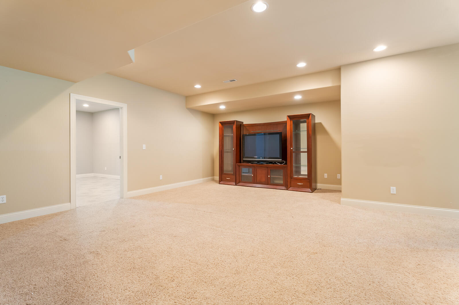 2251 Walker Drive, Valparaiso, IN 46385; Image #66