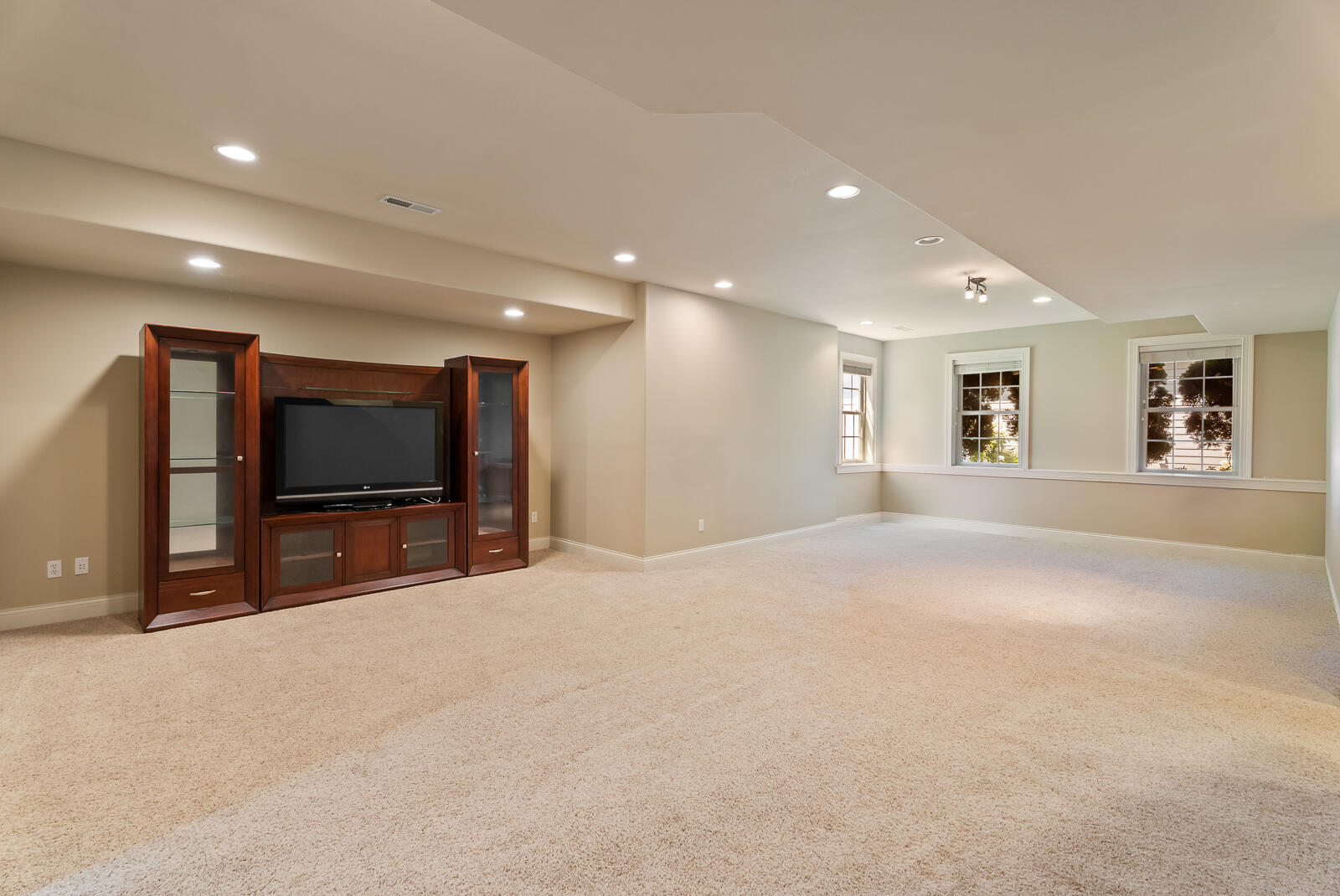 2251 Walker Drive, Valparaiso, IN 46385; Image #69