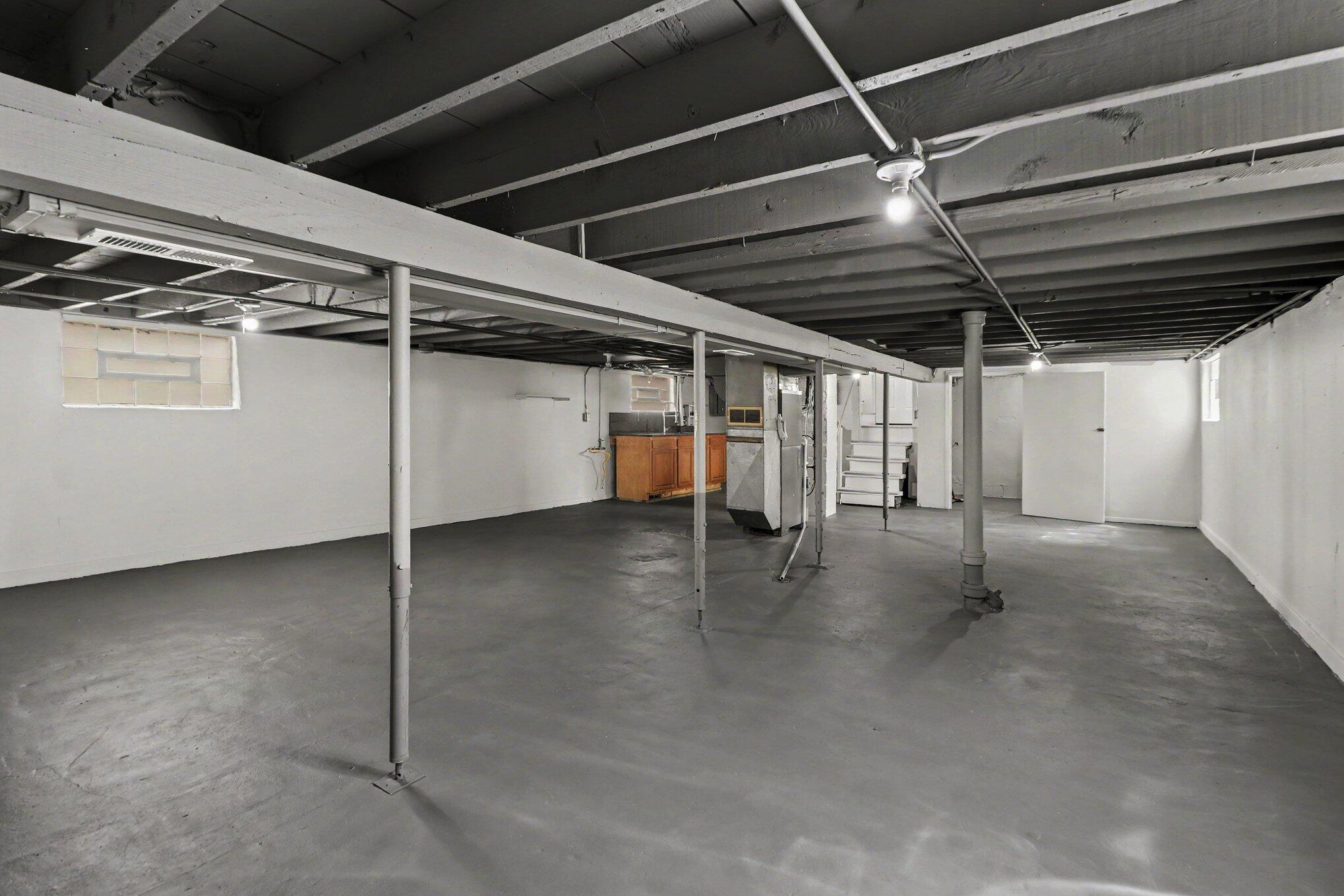 430 E 165th Street, Hammond, IN 46324; Image #11