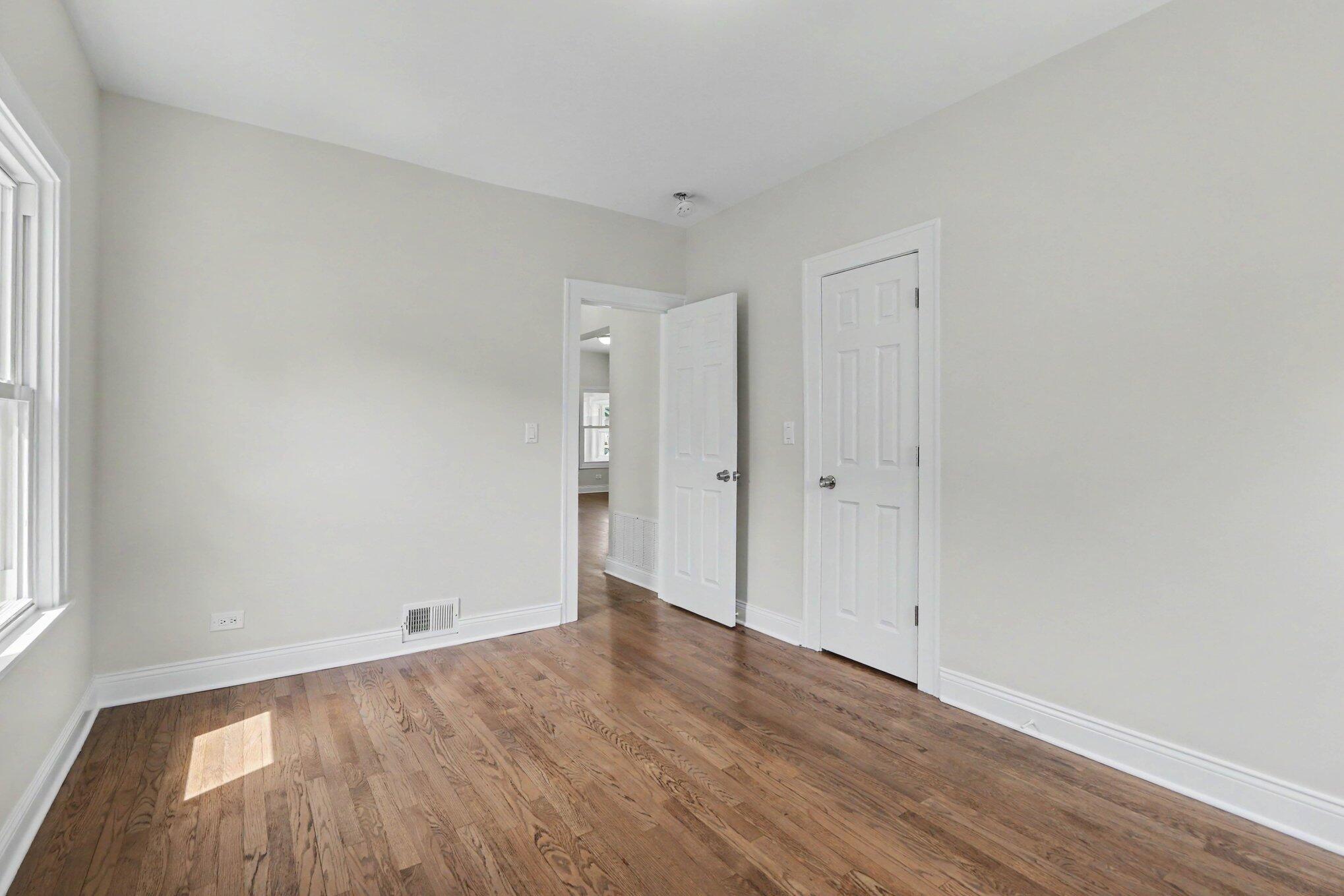 430 E 165th Street, Hammond, IN 46324; Image #9