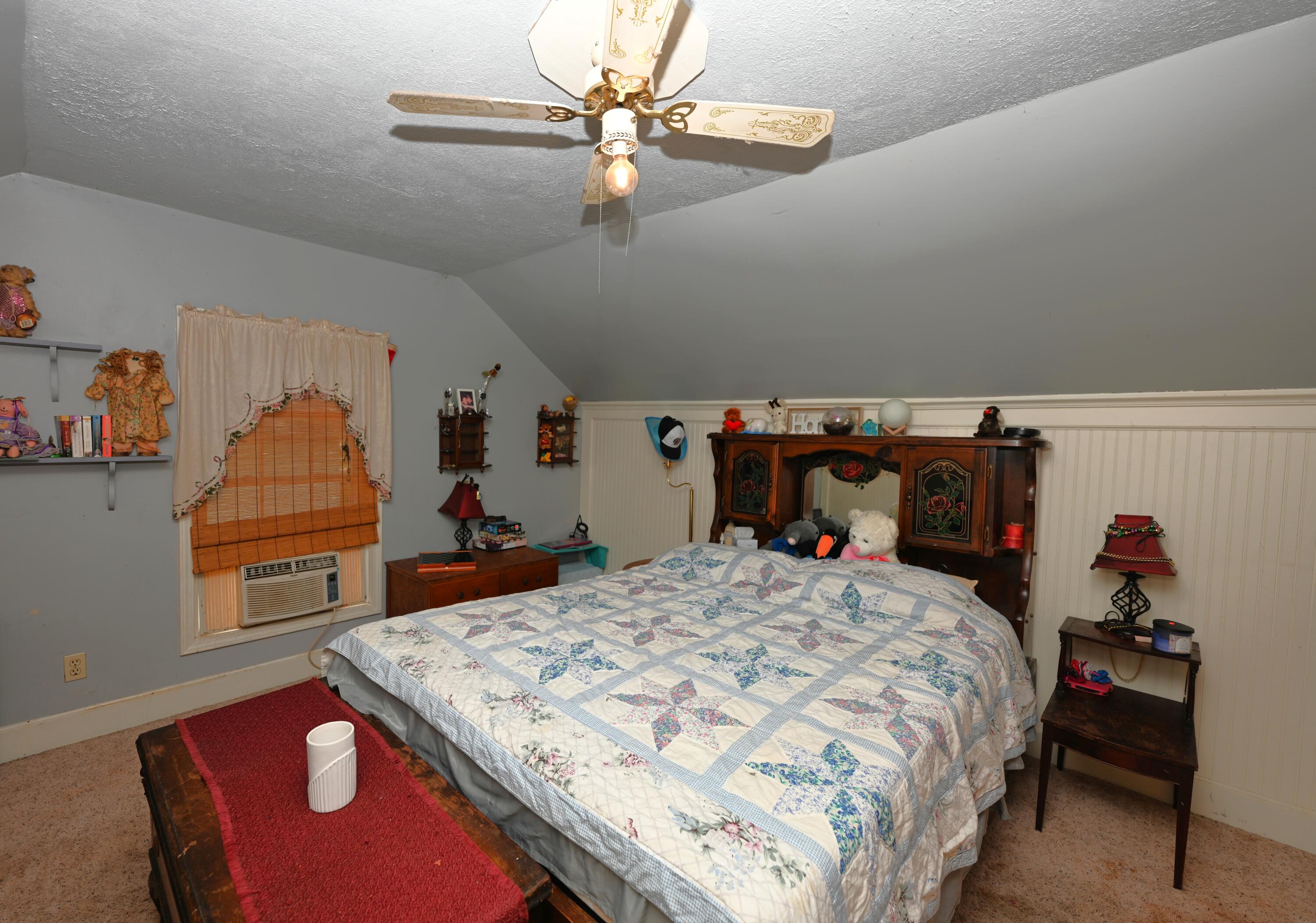 500 S Market Street, Winamac, IN 46996; Image #26