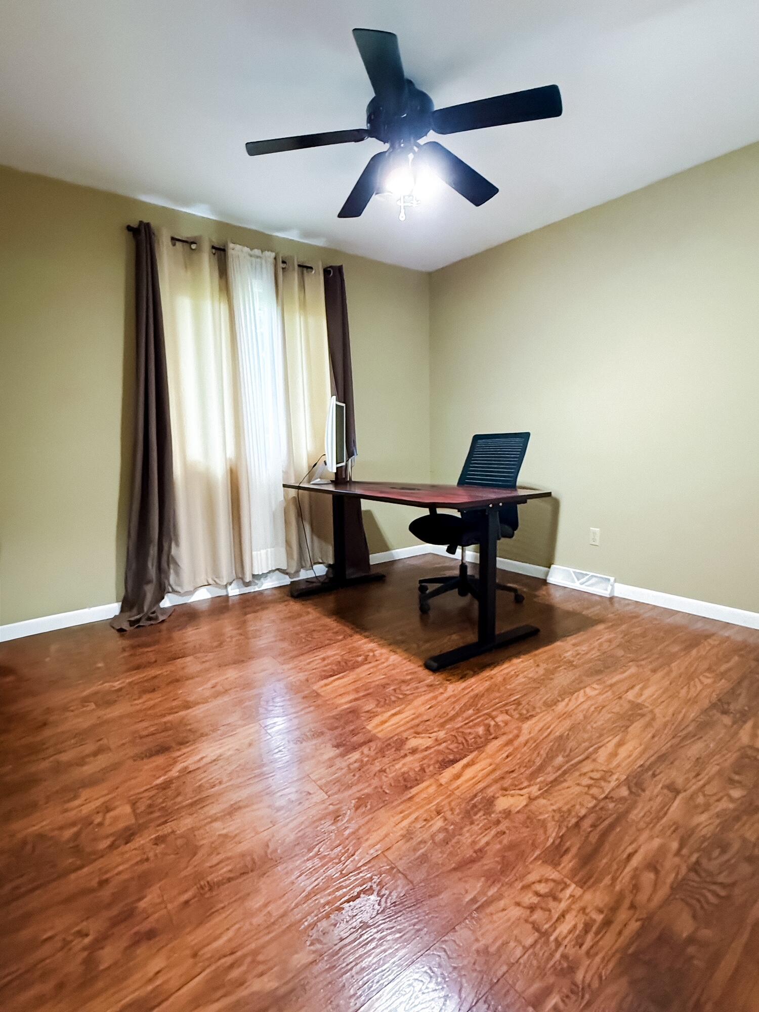 2309 Four Seasons Pkwy, Crown Point, IN 46307; Image #9