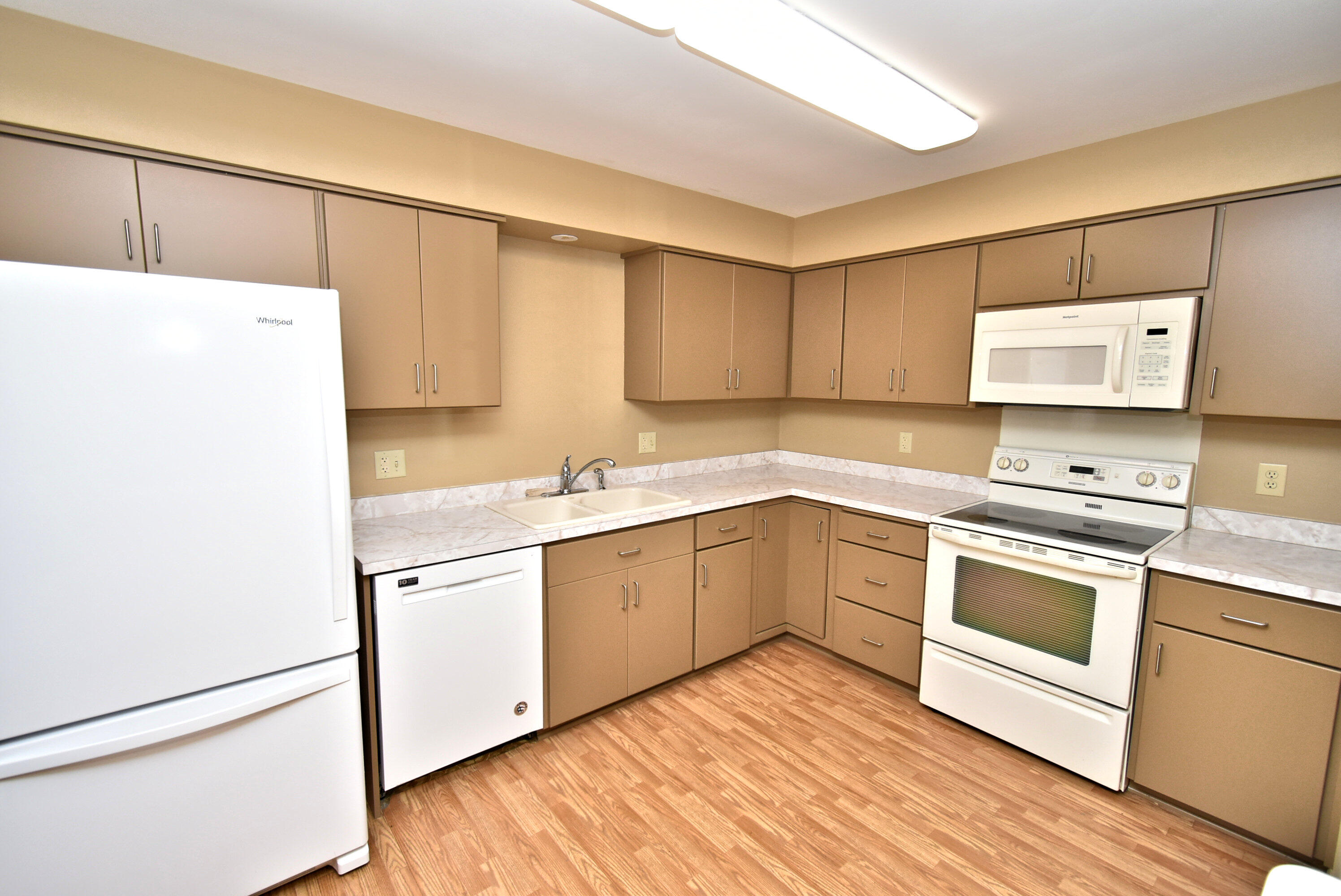 2288 Bordeaux Walk, Highland, IN #D1, 46322; Image #12