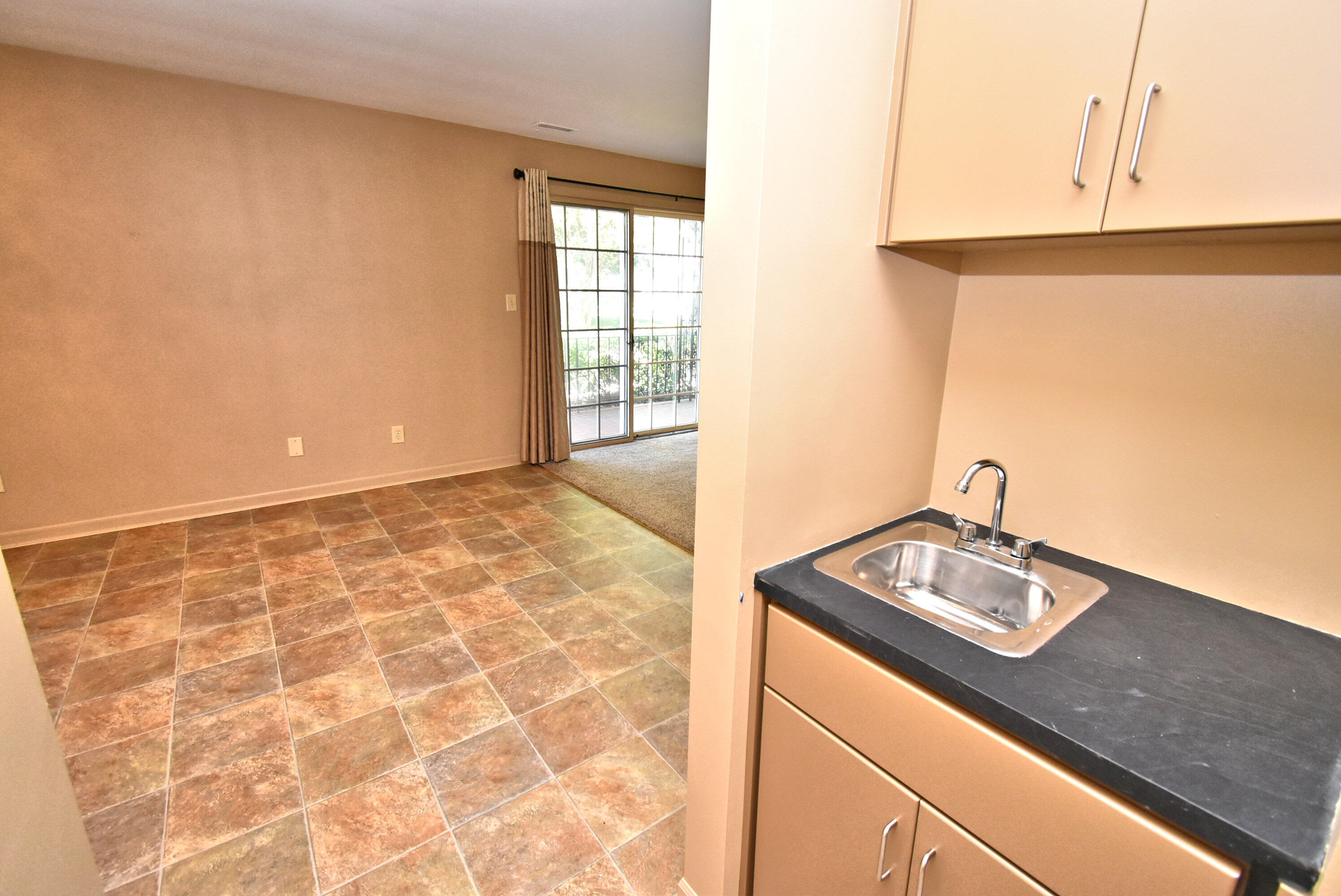 2288 Bordeaux Walk, Highland, IN #D1, 46322; Image #14