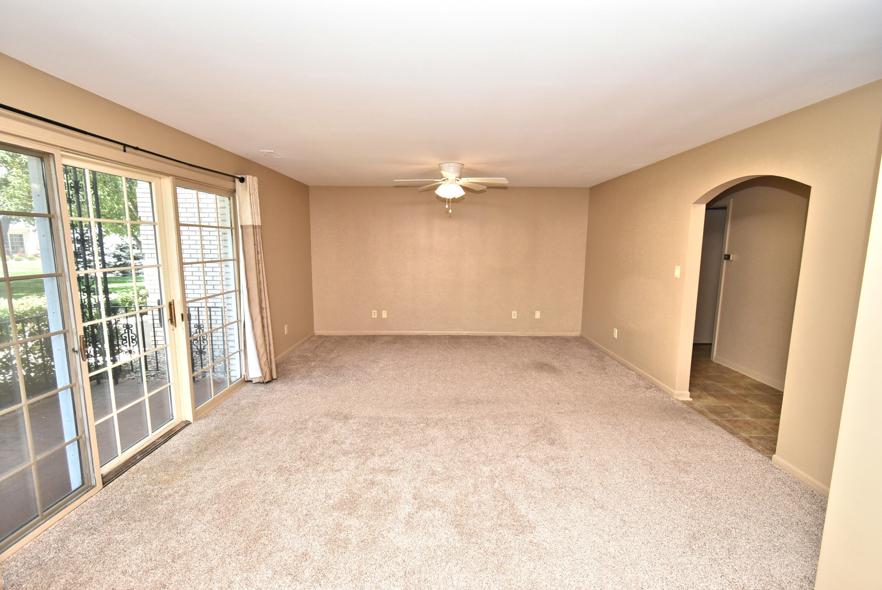 2288 Bordeaux Walk, Highland, IN #D1, 46322; Image #4