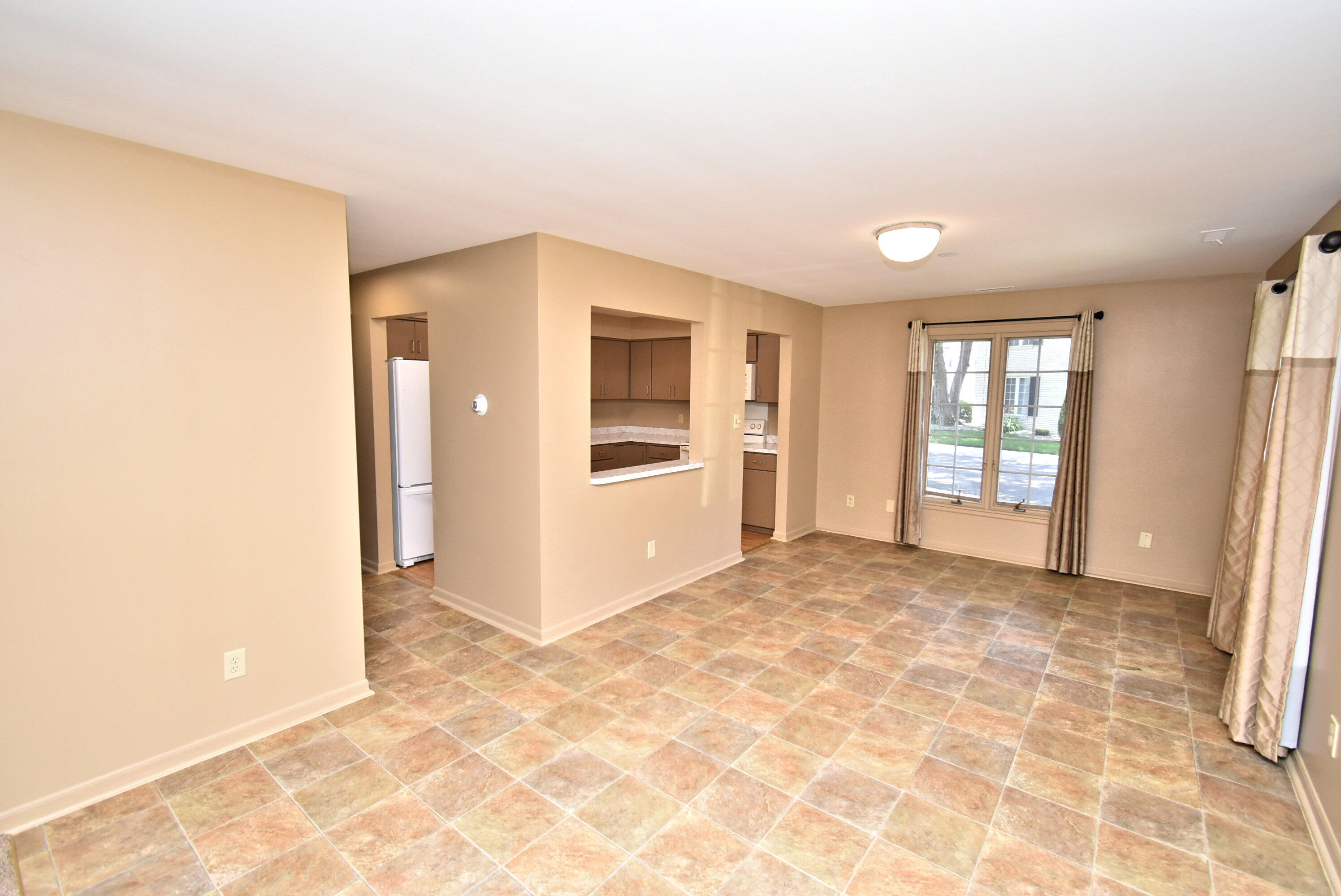 2288 Bordeaux Walk, Highland, IN #D1, 46322; Image #8
