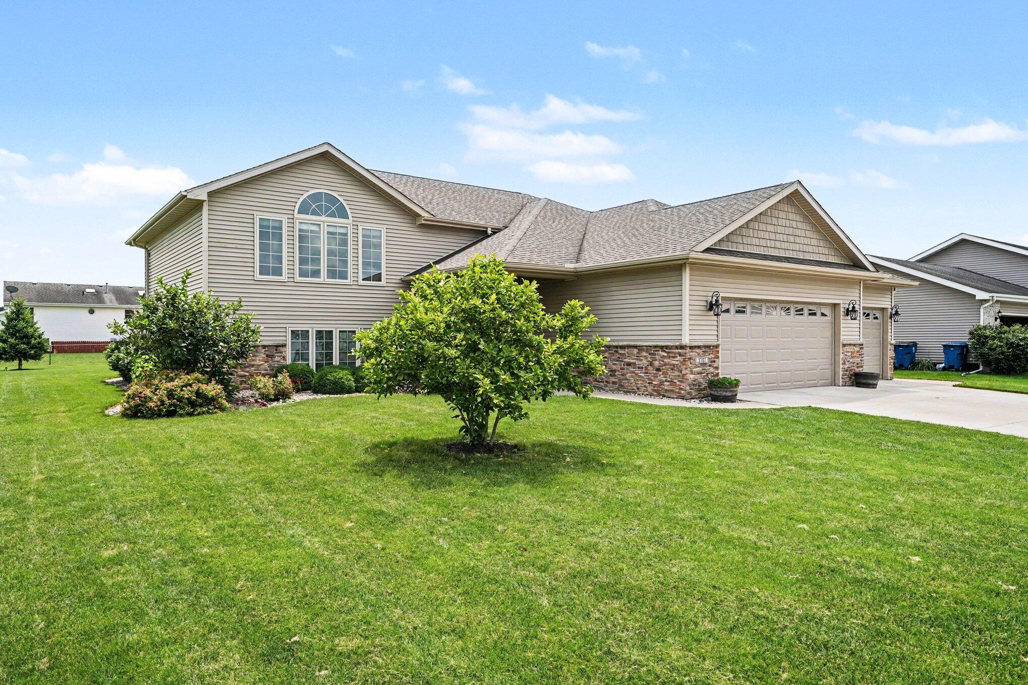 5787 W 172nd Place, Lowell, IN 46356; Image #2