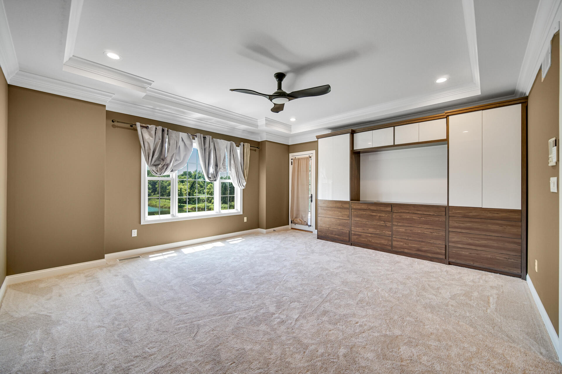 286 Overlook Court, Valparaiso, IN 46385; Image #17
