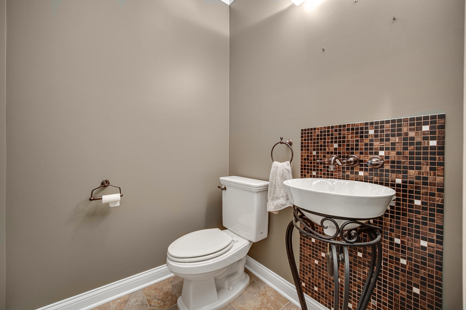 286 Overlook Court, Valparaiso, IN 46385; Image #26