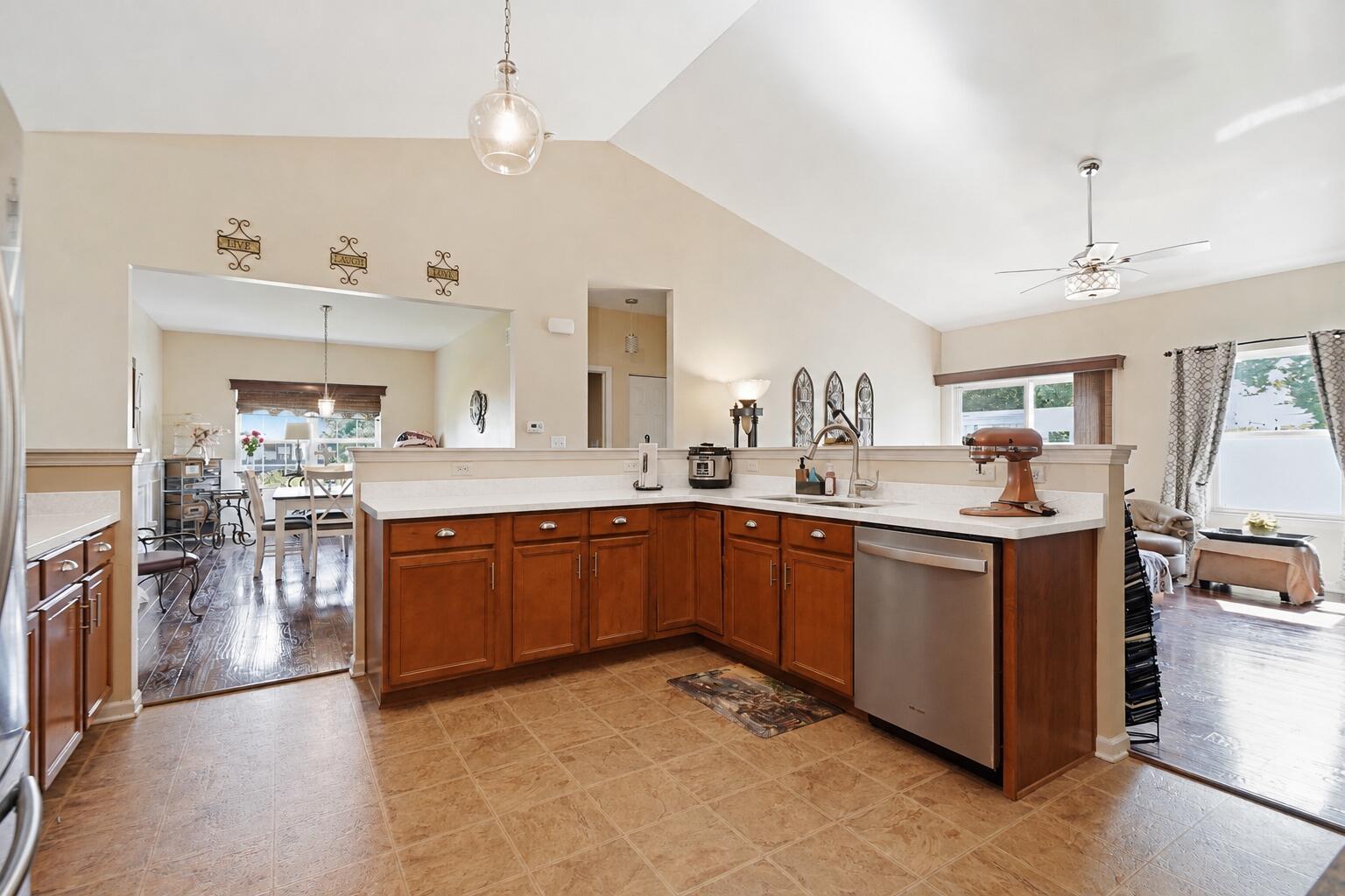 12284 Perry Street, Crown Point, IN 46307; Image #10