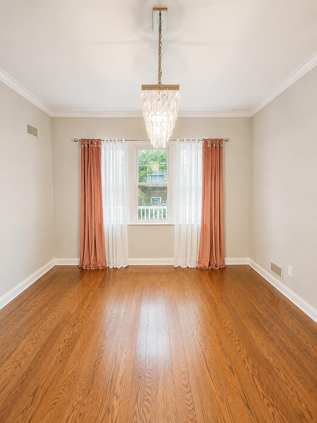 921 Strong Avenue, Elkhart, IN 46514; Image #3