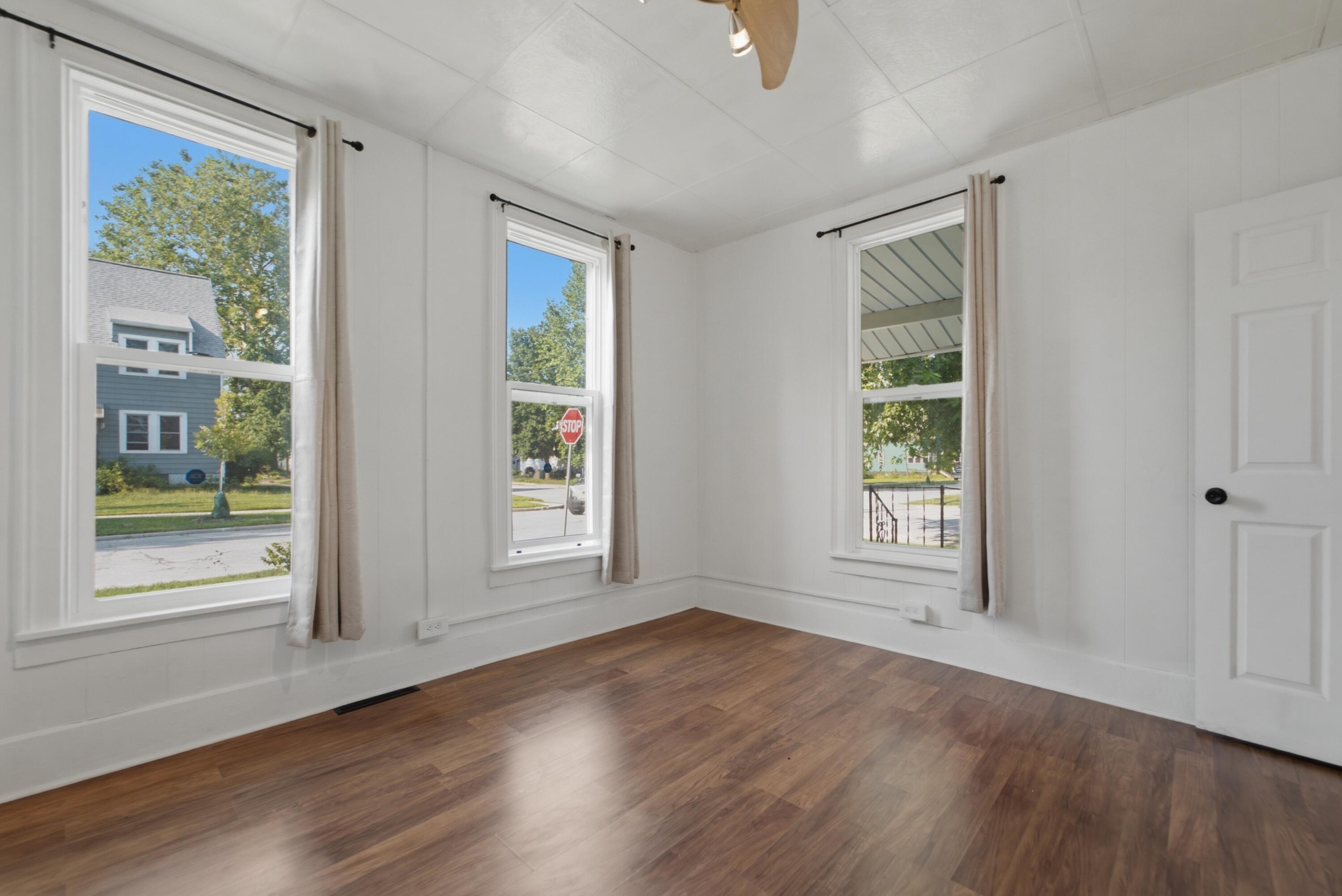 137 E Fulton Street, Michigan City, IN 46360; Image #11