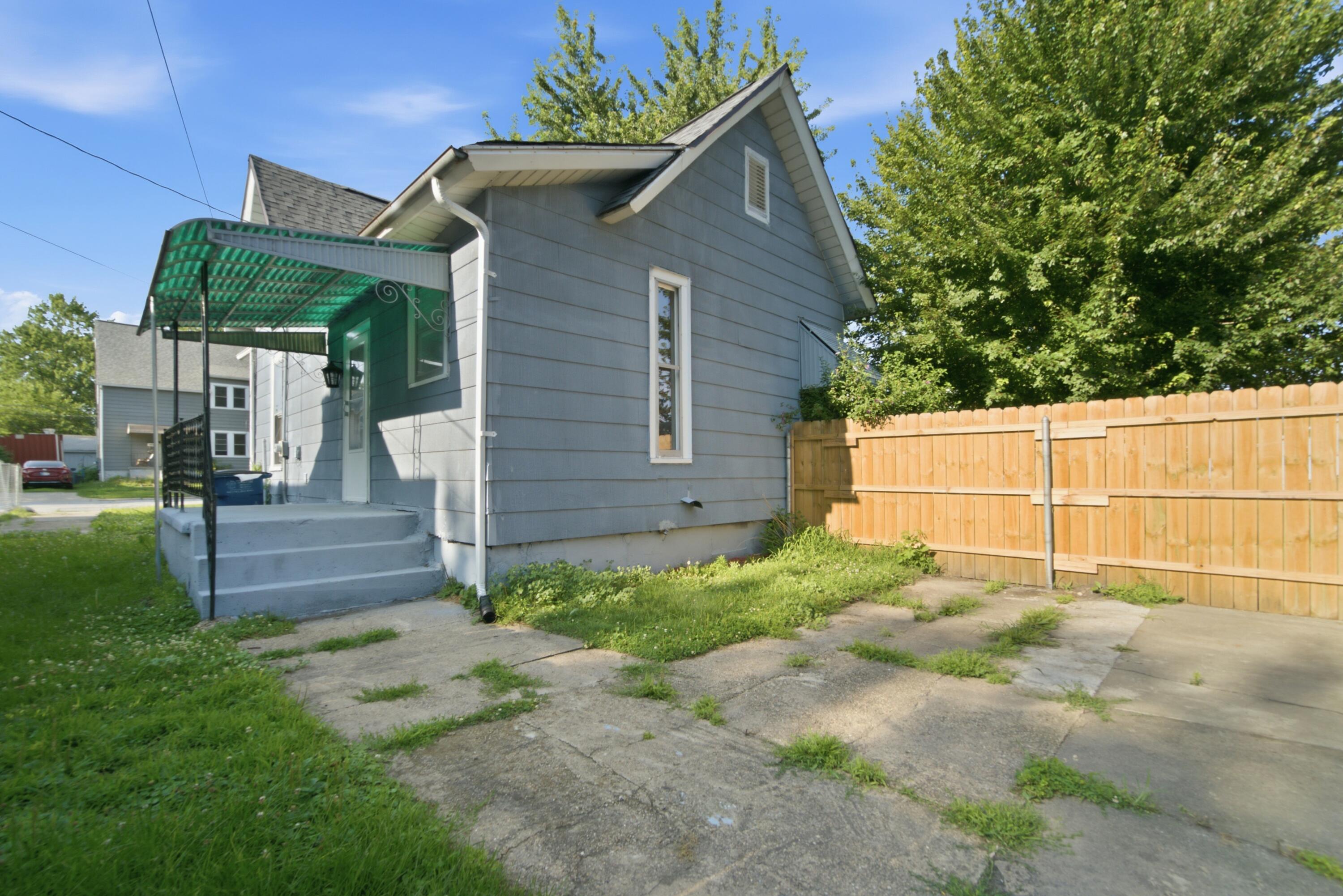 137 E Fulton Street, Michigan City, IN 46360; Image #23
