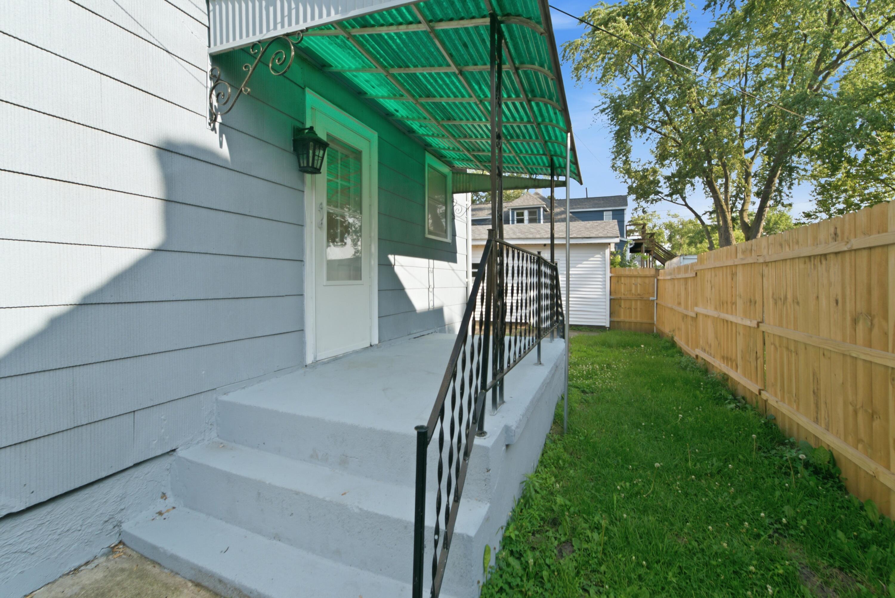 137 E Fulton Street, Michigan City, IN 46360; Image #25