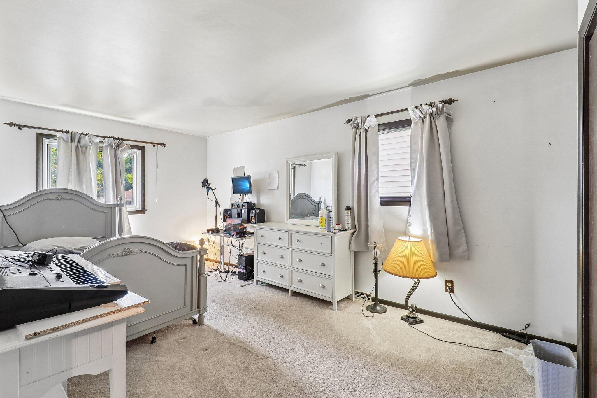 1845 Bluebird Lane, Munster, IN 46321; Image #24