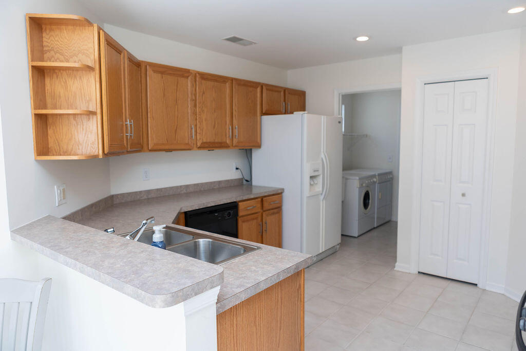 11141 Briarcliff Court, Crown Point, IN 46307; Image #12