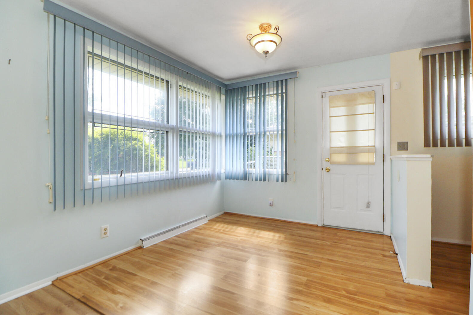 530 E 52nd Place, Merrillville, IN 46410; Image #11