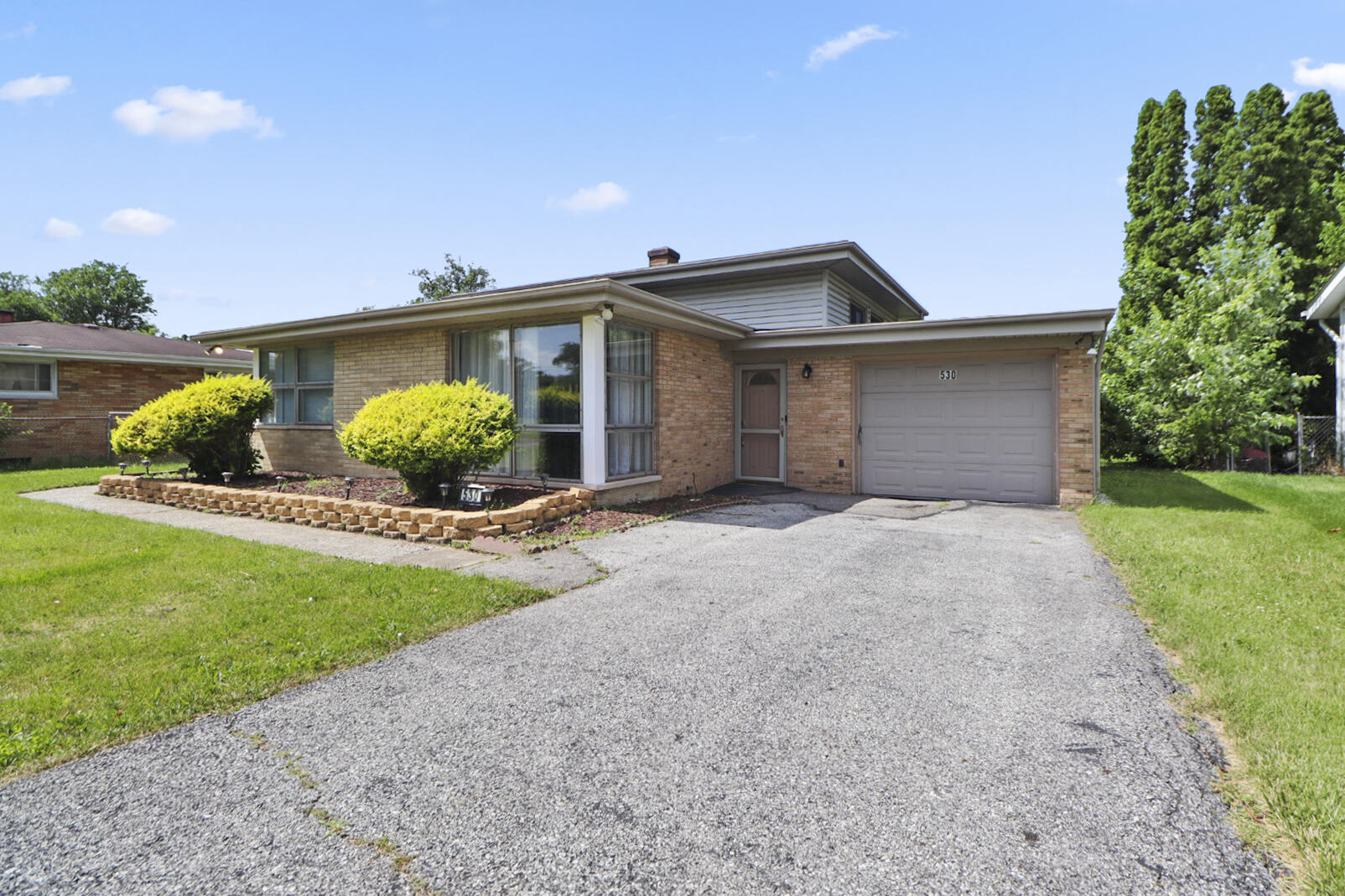 530 E 52nd Place, Merrillville, IN 46410; Image #2