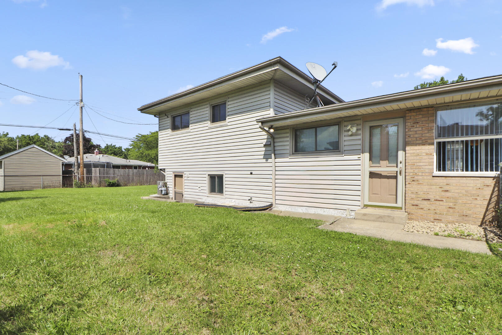 530 E 52nd Place, Merrillville, IN 46410; Image #28