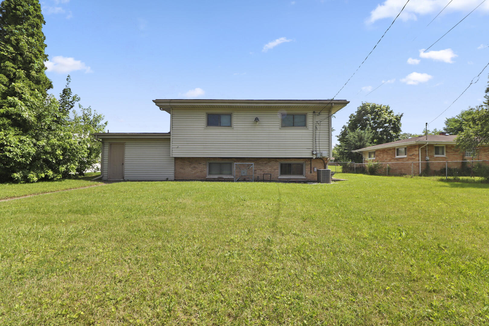 530 E 52nd Place, Merrillville, IN 46410; Image #31