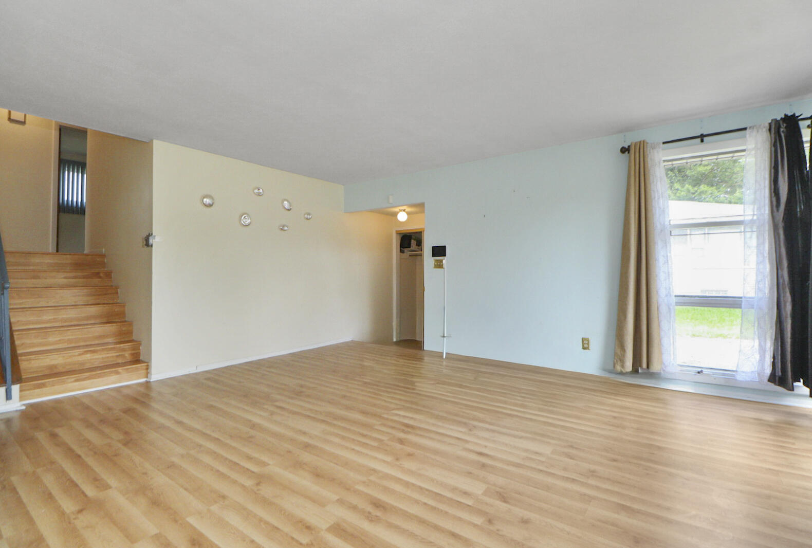 530 E 52nd Place, Merrillville, IN 46410; Image #5