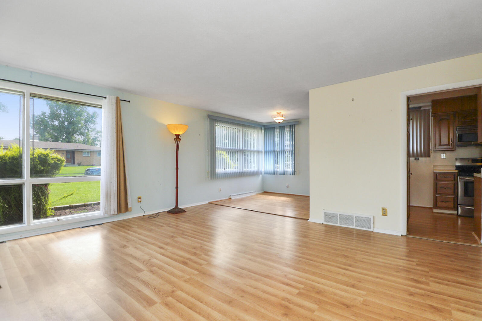 530 E 52nd Place, Merrillville, IN 46410; Image #8