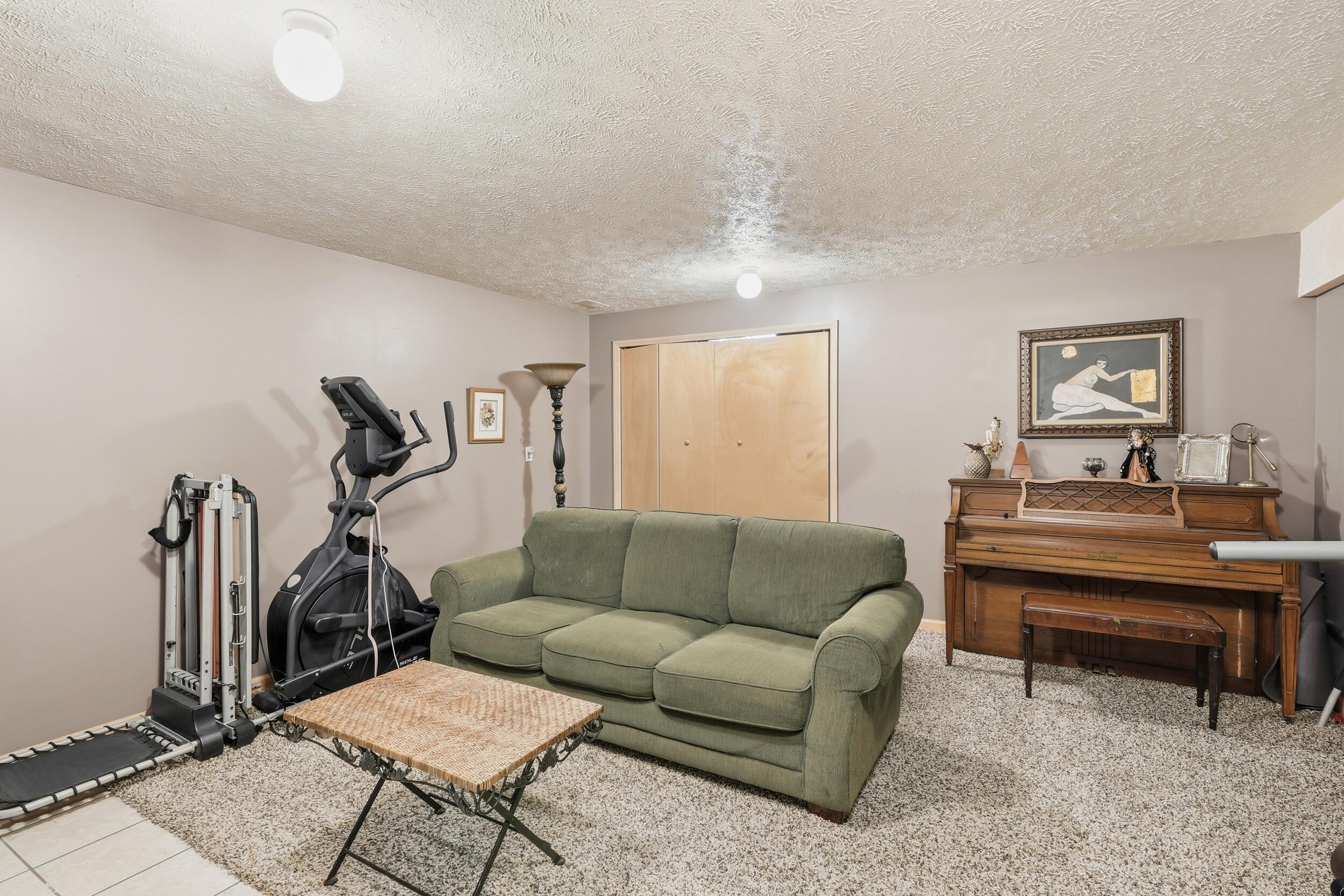 11081 Miami Street, Crown Point, IN 46307; Image #17