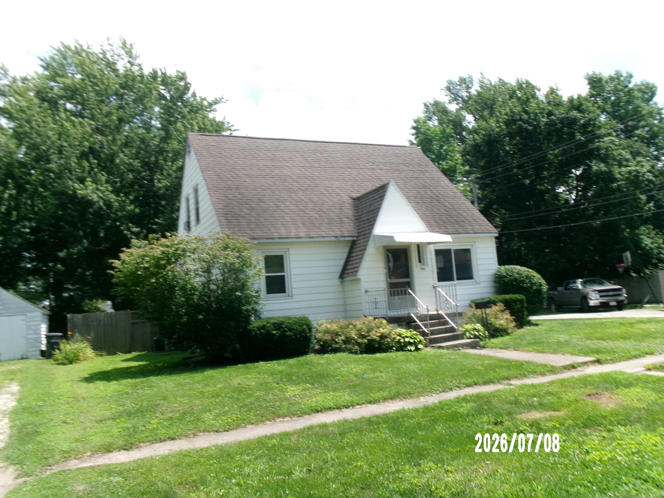 703 N 1st, Kentland, IN 47951; Image #4