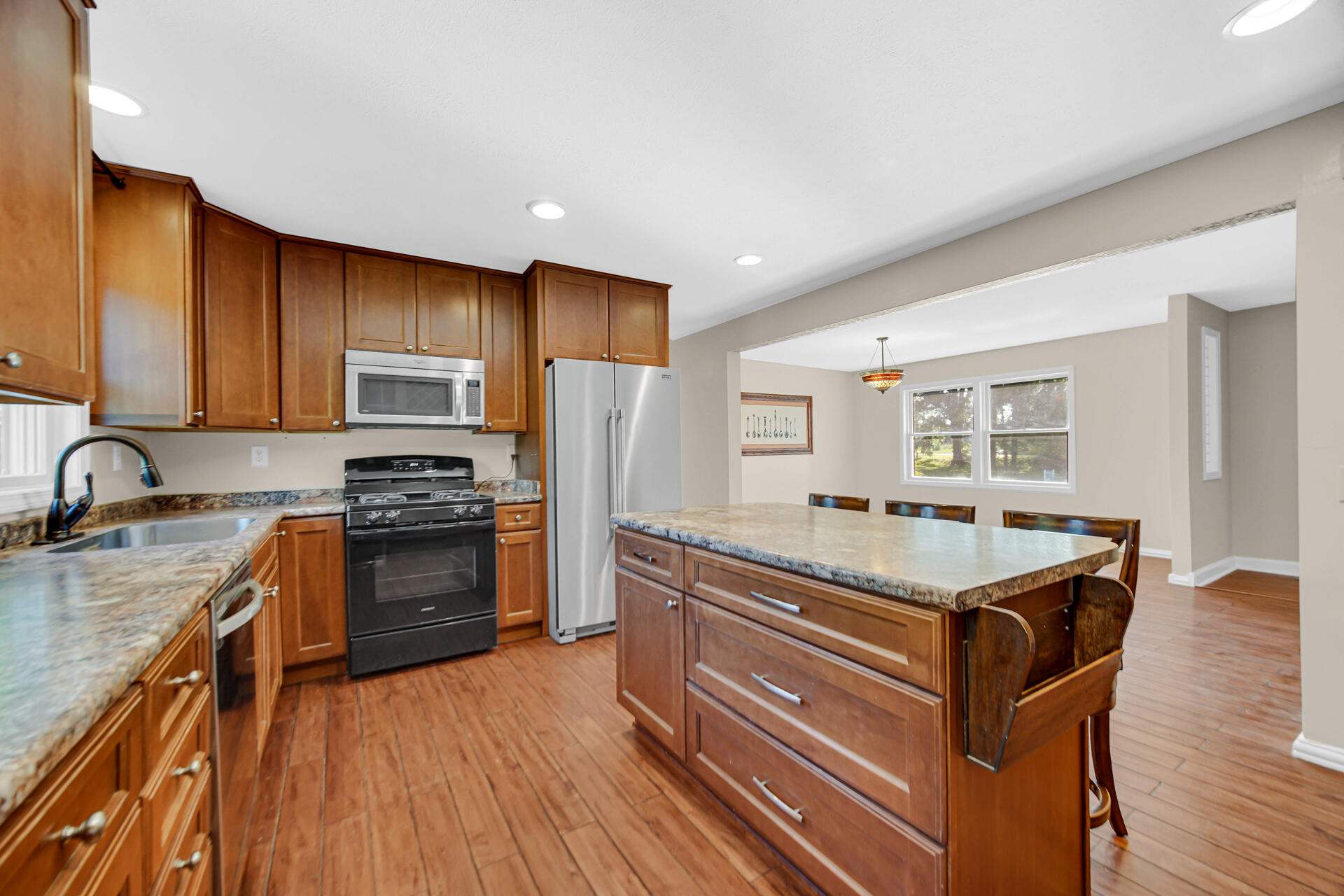7692 N Emery Road, Rolling Prairie, IN 46371; Image #17