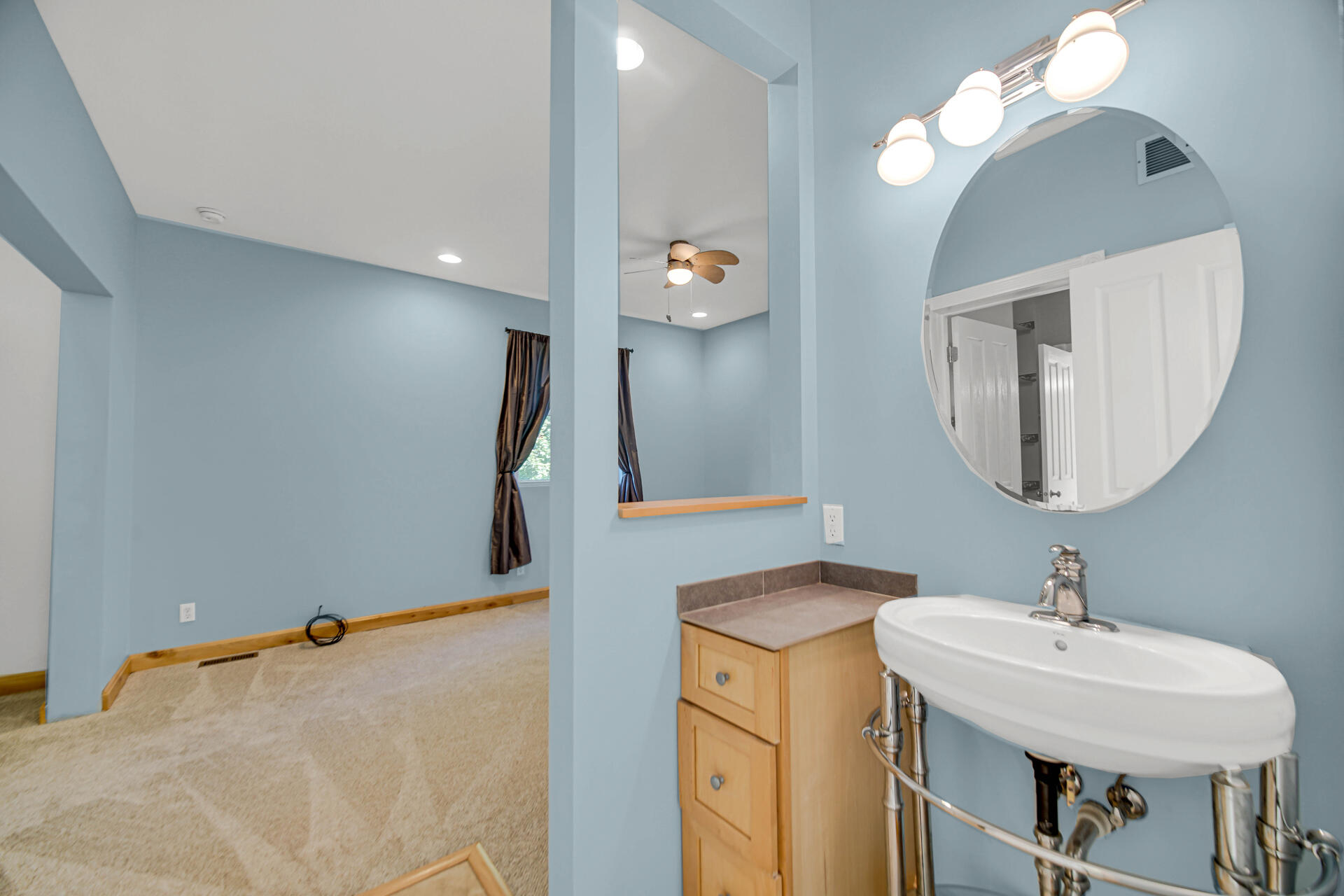 7692 N Emery Road, Rolling Prairie, IN 46371; Image #22
