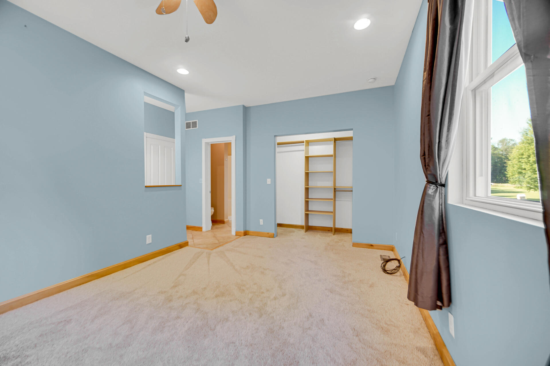 7692 N Emery Road, Rolling Prairie, IN 46371; Image #23