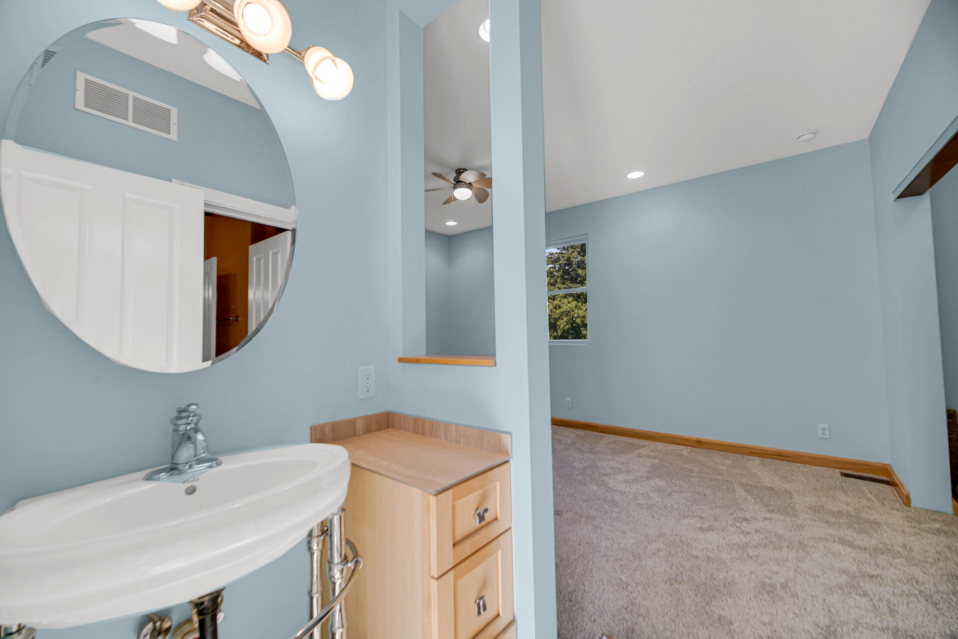 7692 N Emery Road, Rolling Prairie, IN 46371; Image #24