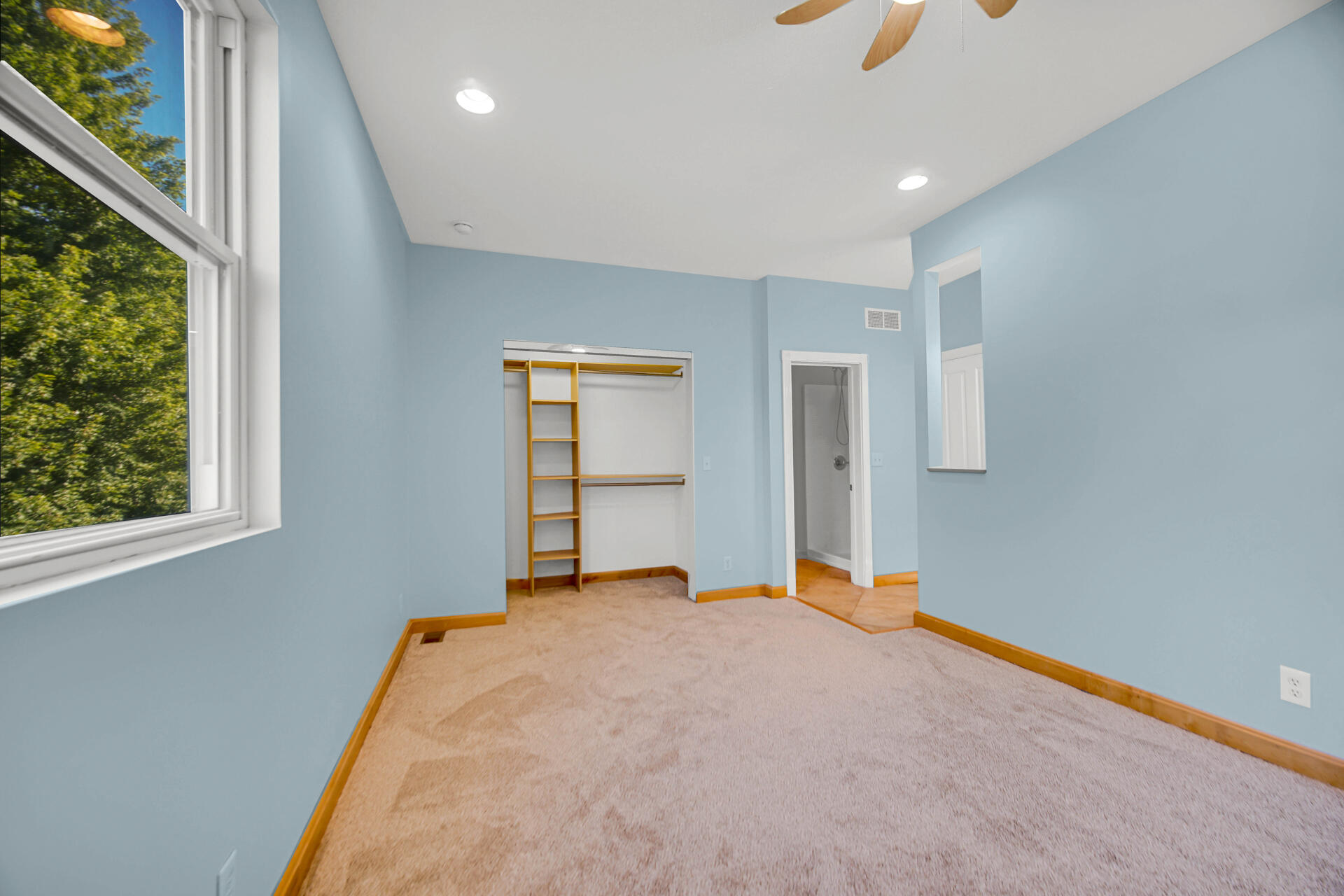 7692 N Emery Road, Rolling Prairie, IN 46371; Image #25