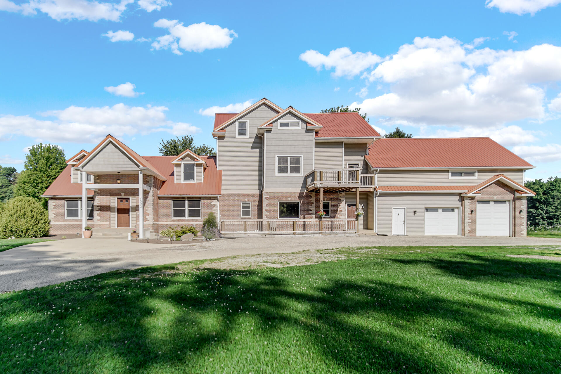 7692 N Emery Road, Rolling Prairie, IN 46371; Image #3