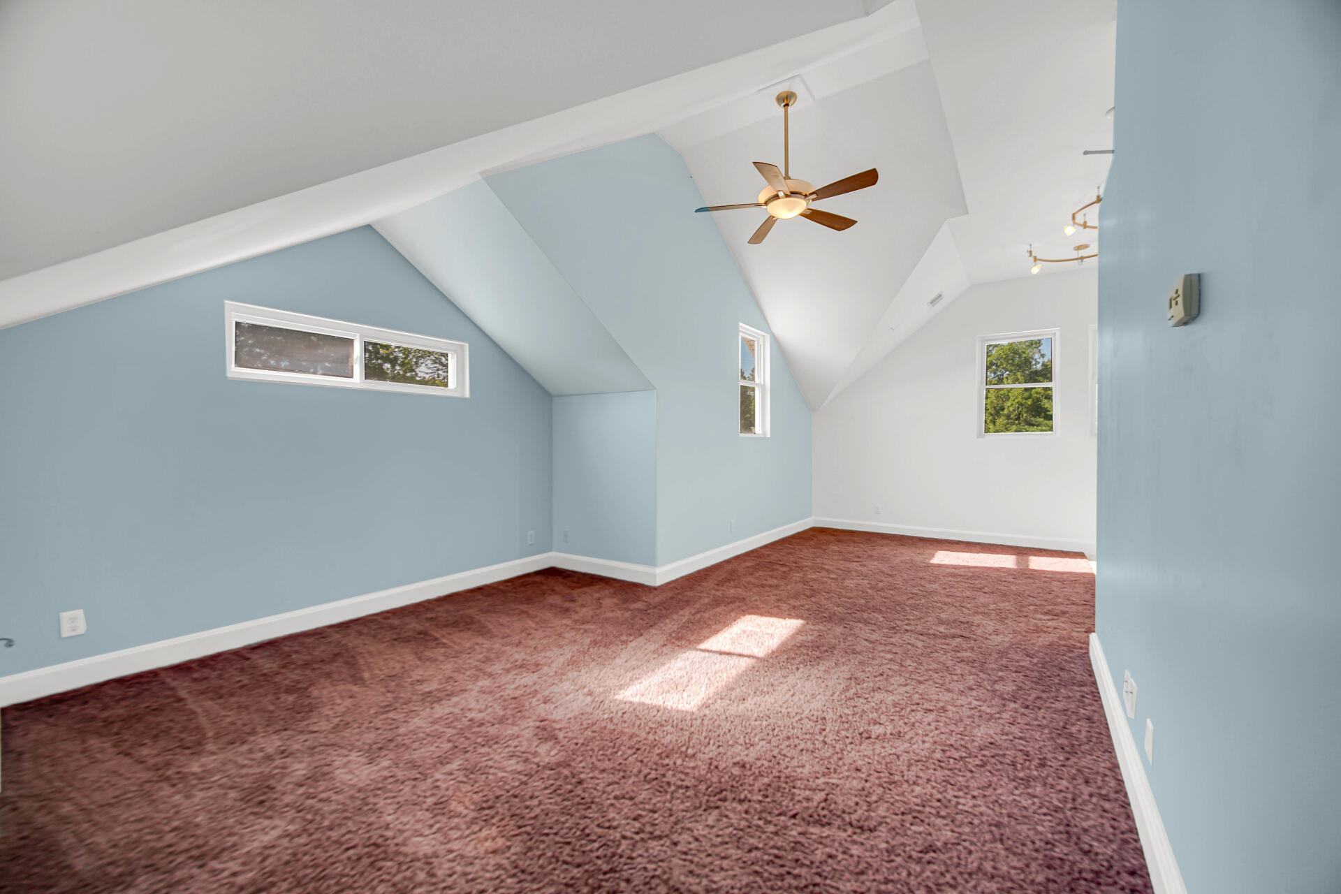 7692 N Emery Road, Rolling Prairie, IN 46371; Image #30