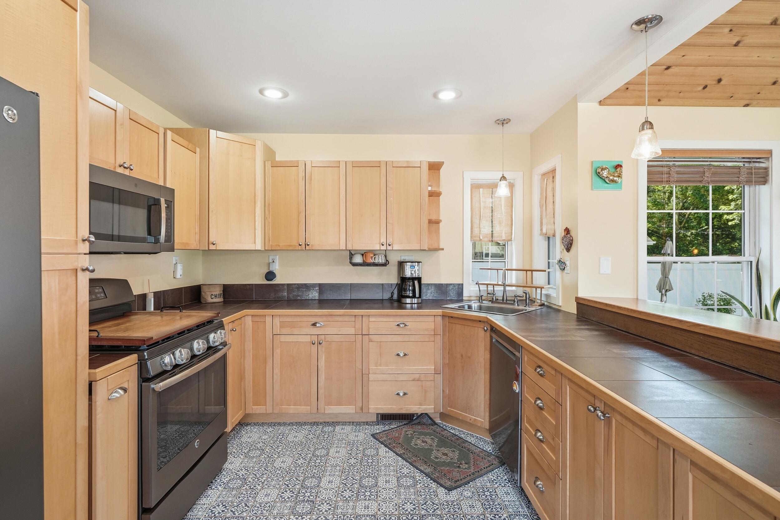 8620 Marquette Road, Schererville, IN 46375; Image #14