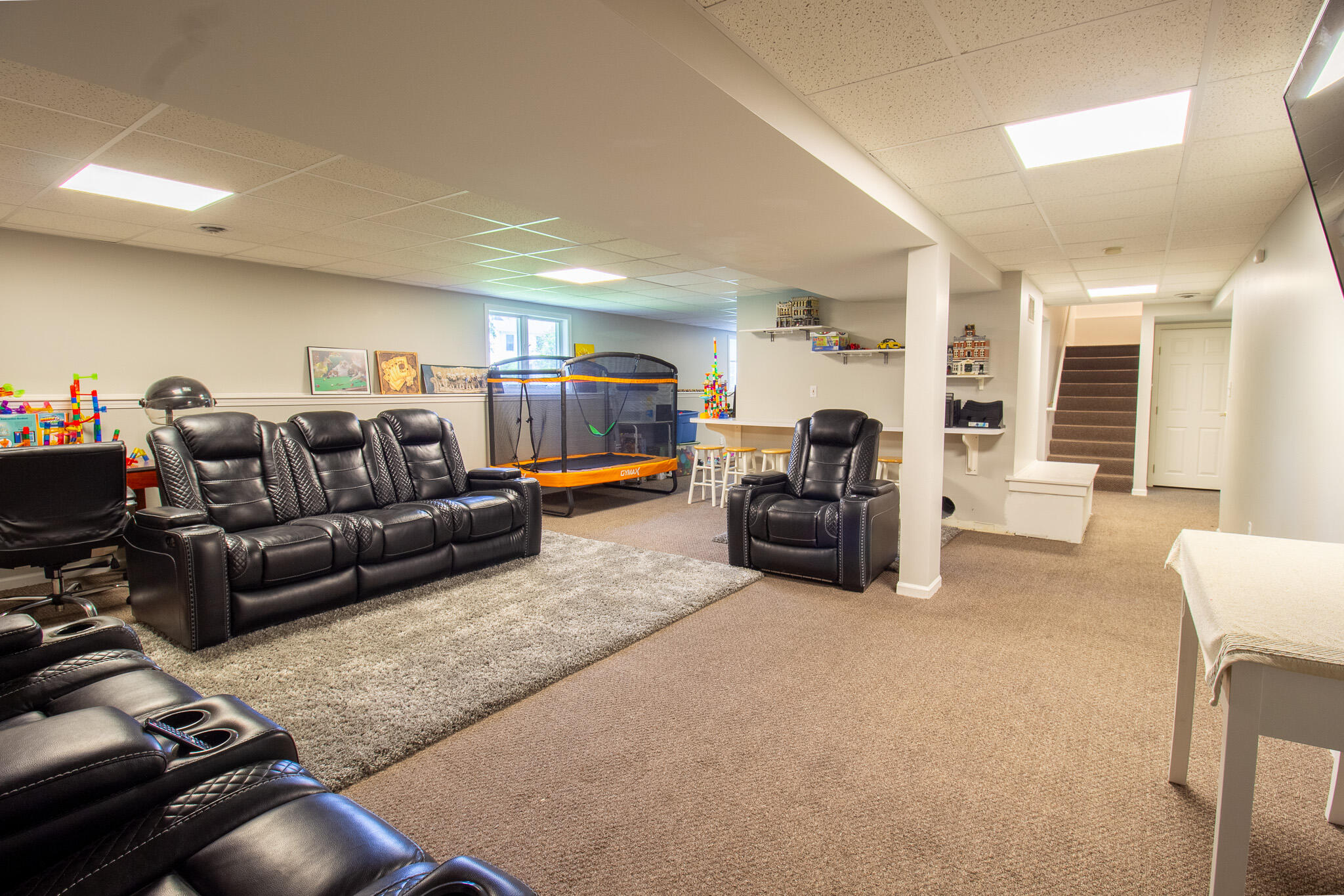 2228 Keene Drive, Schererville, IN 46375; Image #6