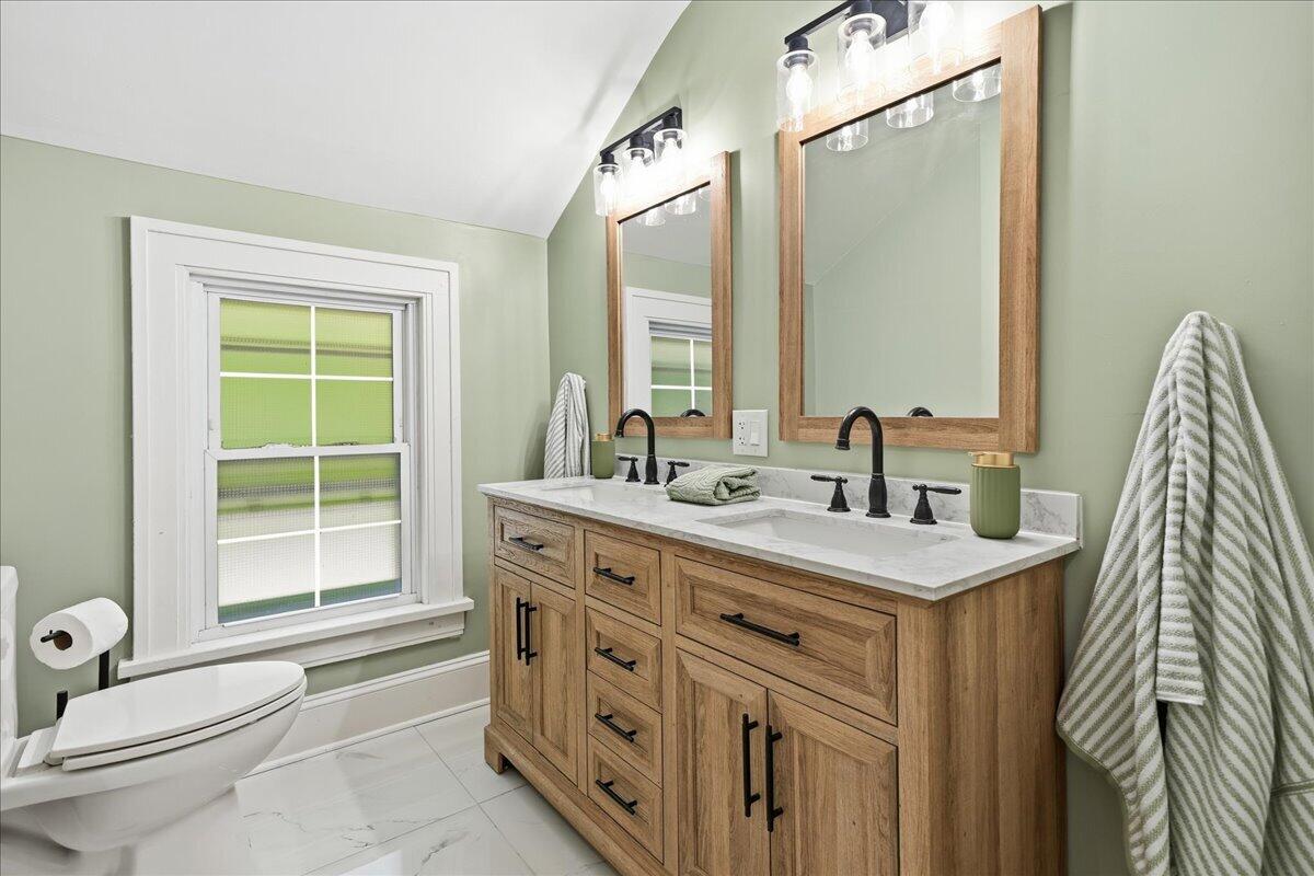 3 Harrison Boulevard, Valparaiso, IN 46383; Image #30