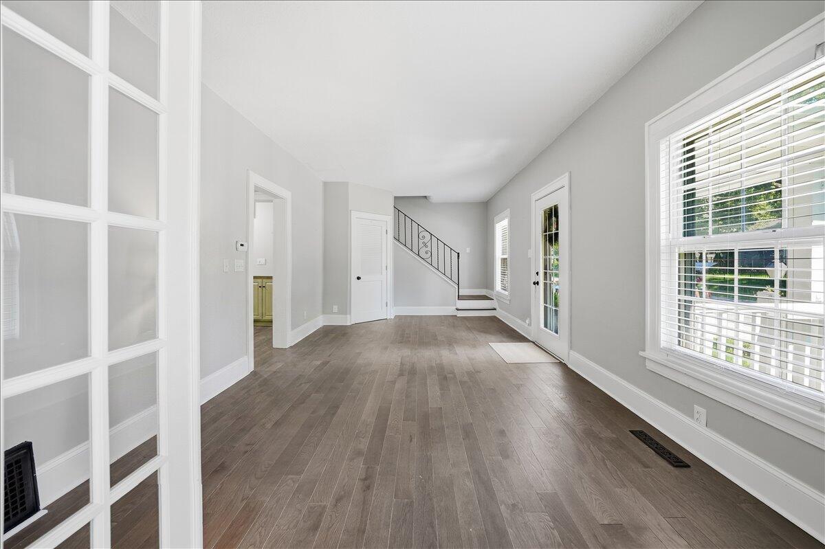 3 Harrison Boulevard, Valparaiso, IN 46383; Image #31