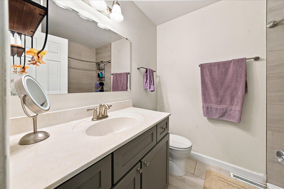2048 Landmark Street, Portage, IN 46368; Image #19