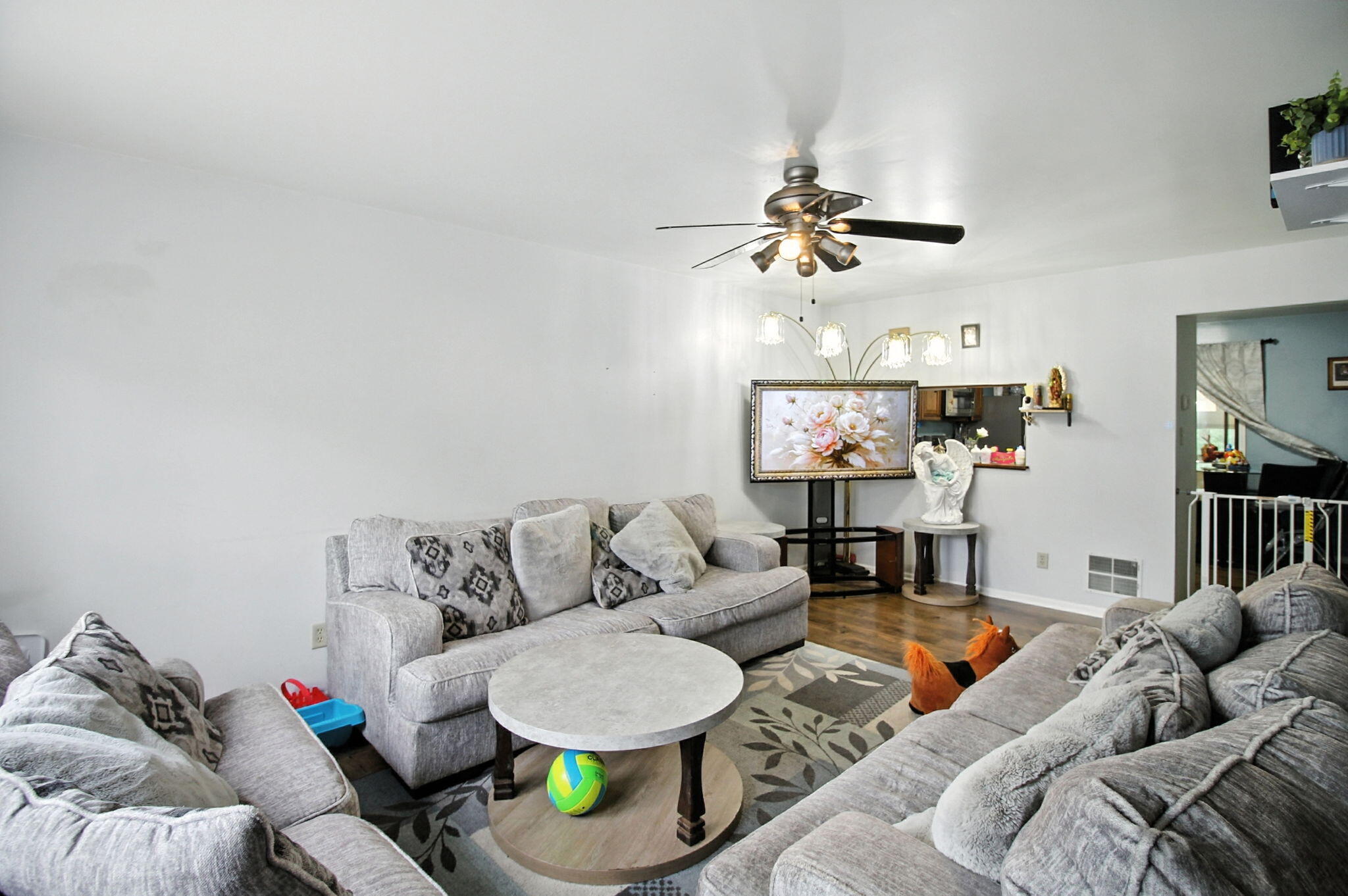 2110 Yorktowne Drive, Valparaiso, IN 46383; Image #7